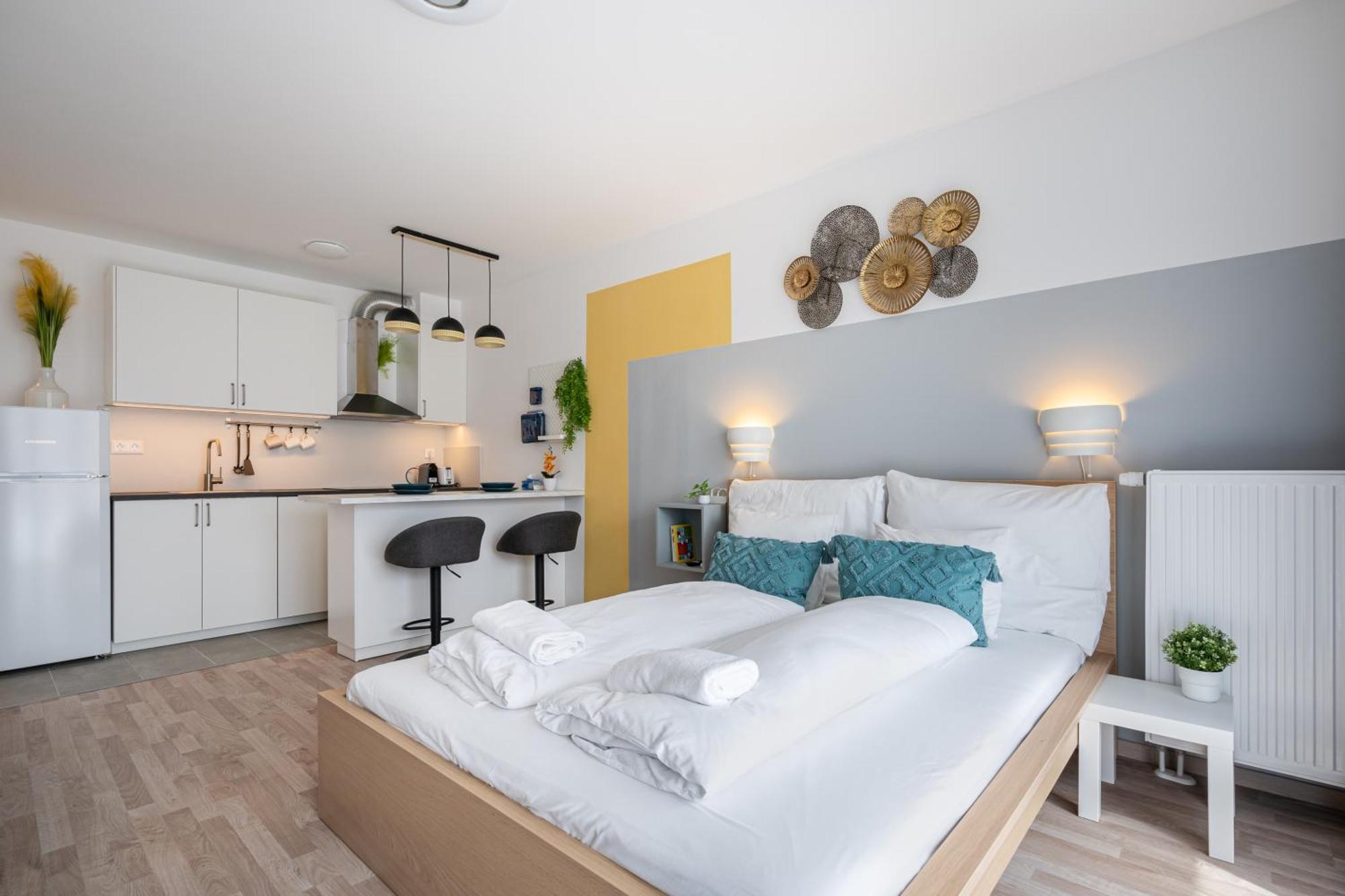 River Sunshine Budapest