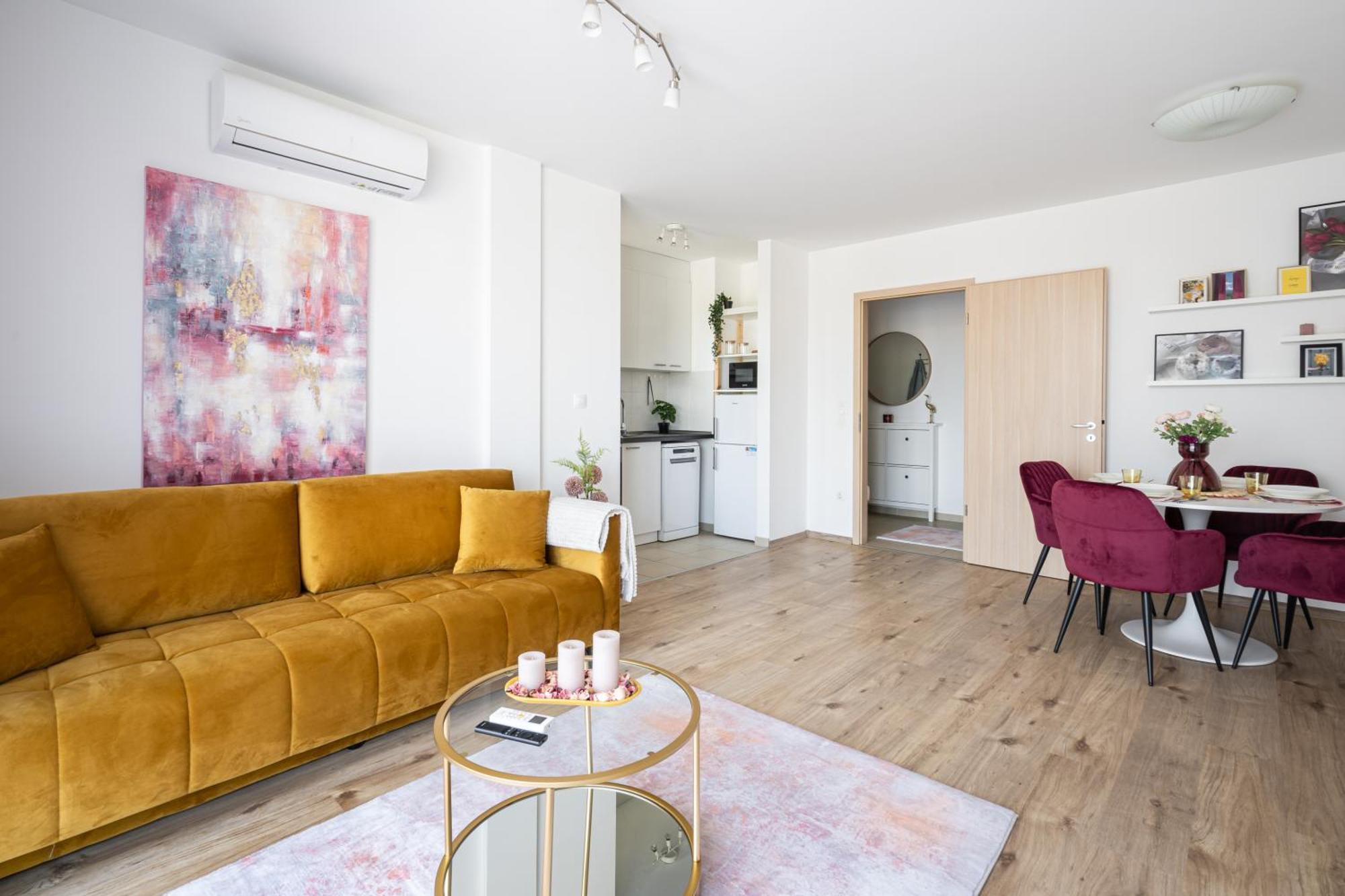Need In Bp - Garage, Terraces, Aircon * Budapešť