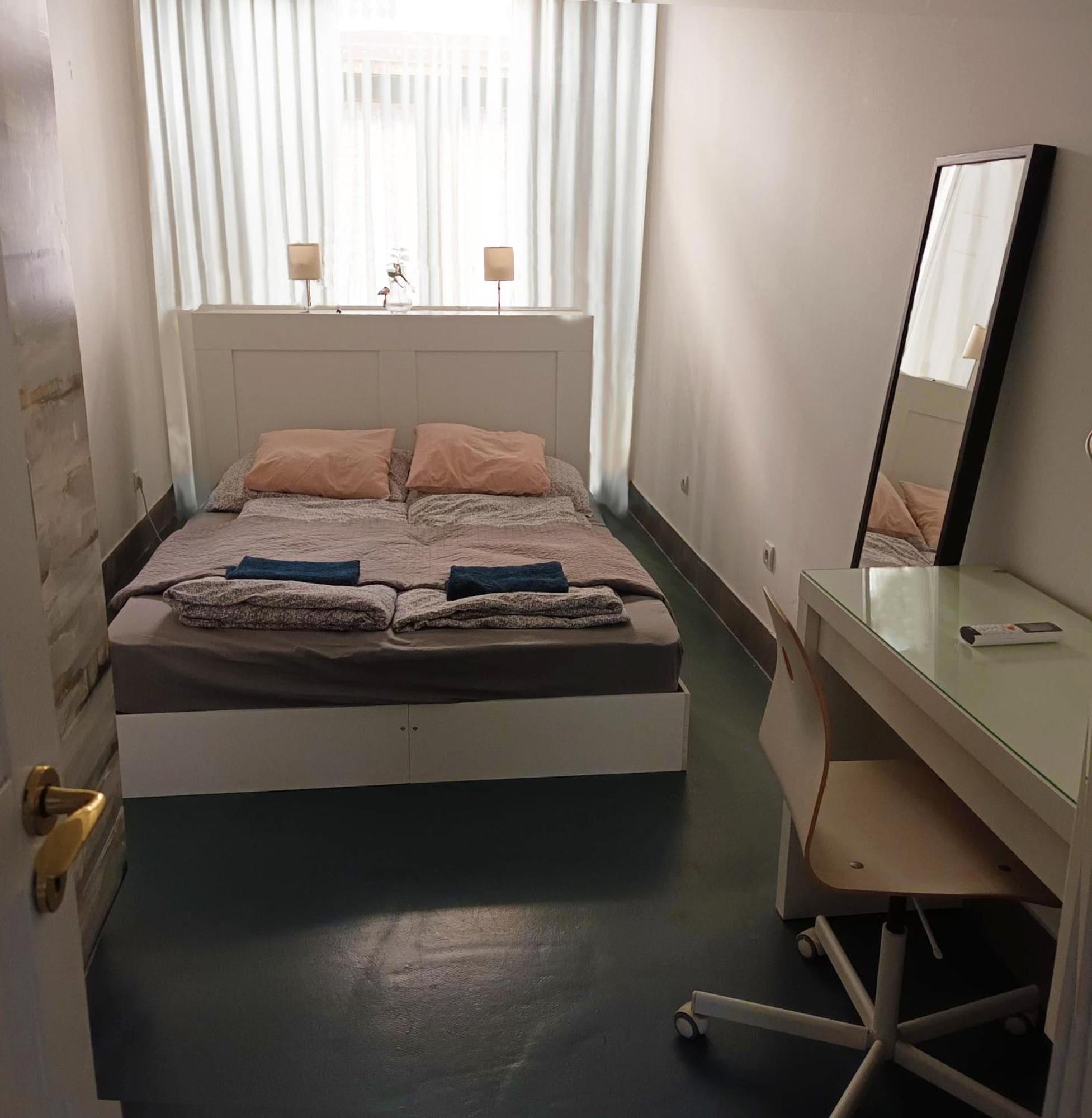 Apartment Modern Stylish 2 Bedroom Budapest