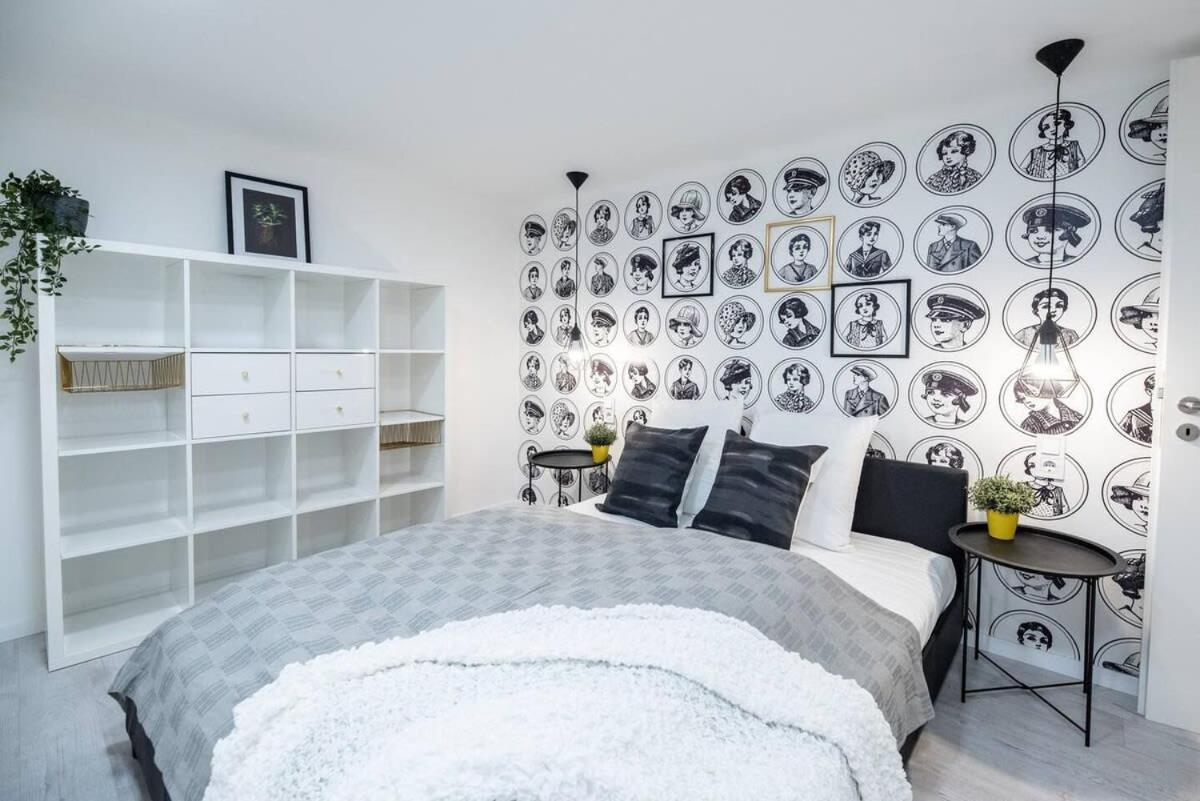 Renovated Design Close To The Danube *