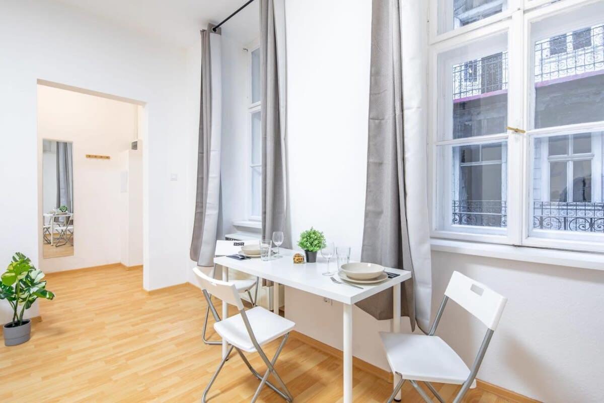 Very Convenient Flat * Budapest