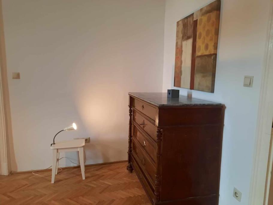 Andrassy - Kodaly Heritage Building Apartamento *
