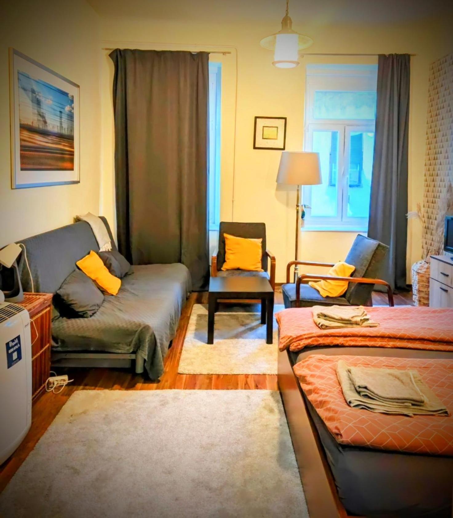 Anna's Place
