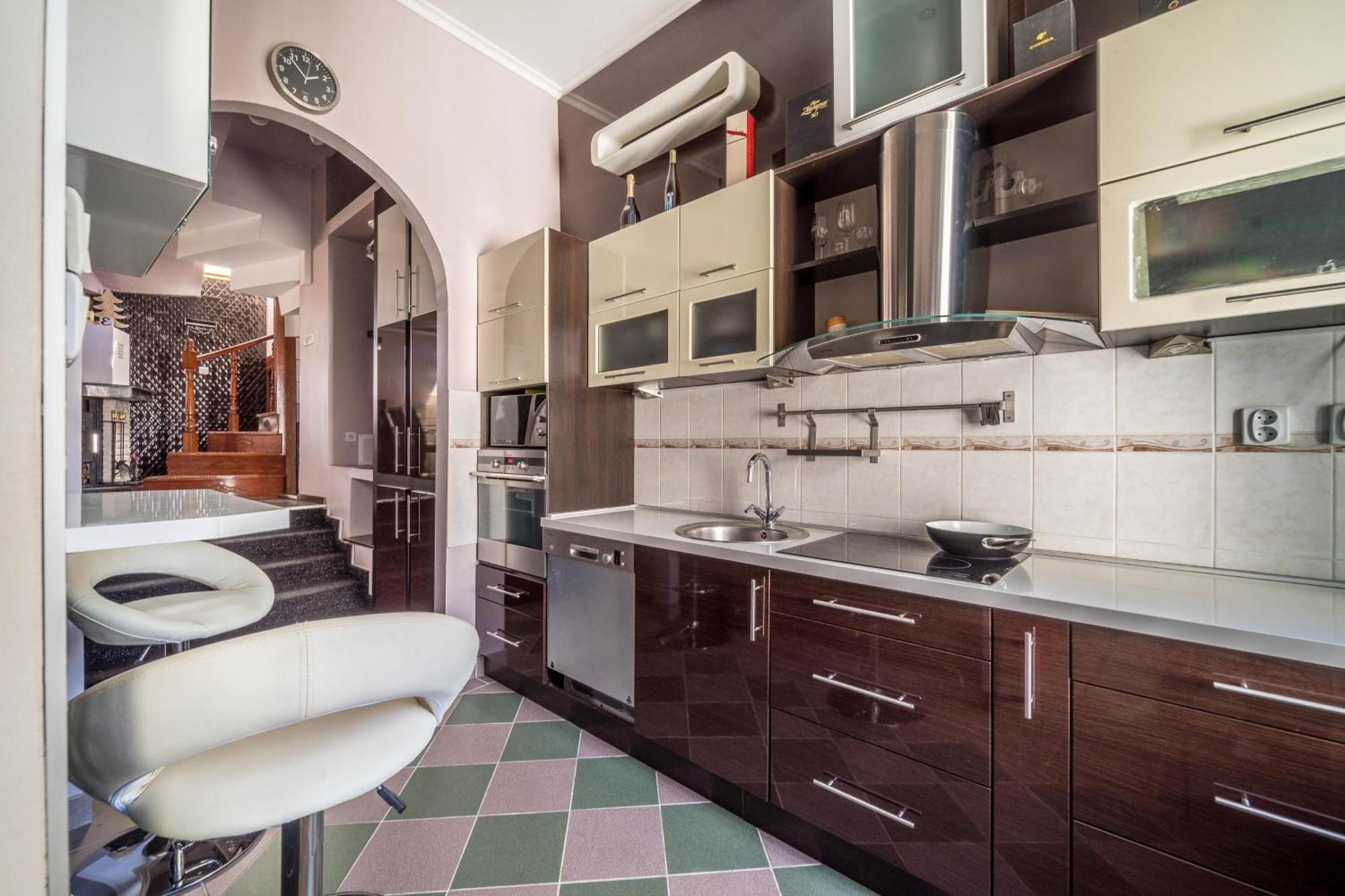 Opera Panoramic Penthouse *