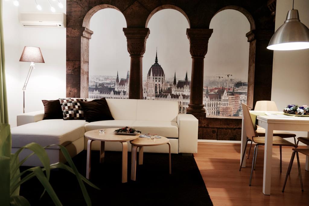 Semiramis Apartment