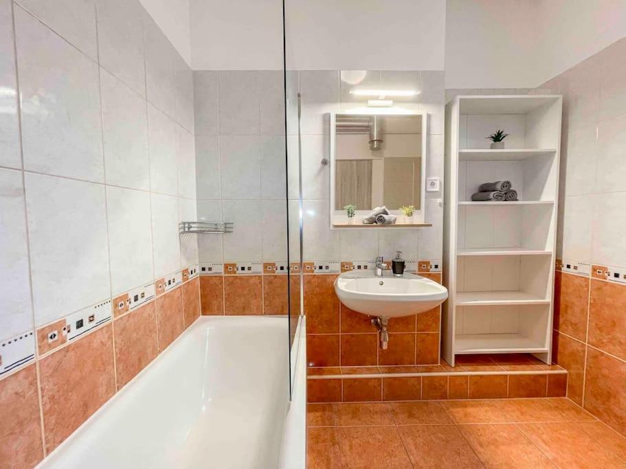 Apartamento I77 Spacious Modern 3bedroom *