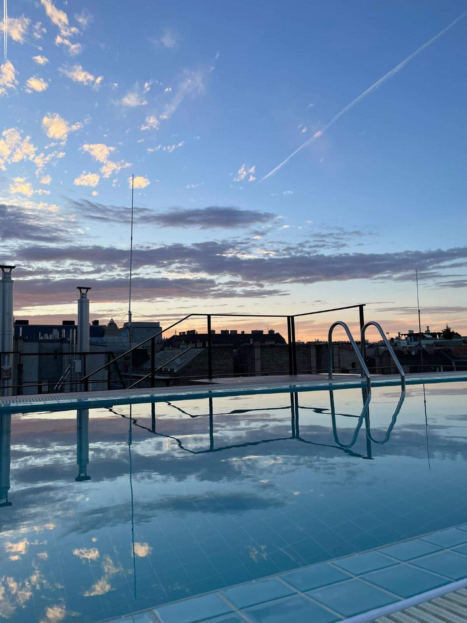 Royal In The Center With Free Parking! Apartment *