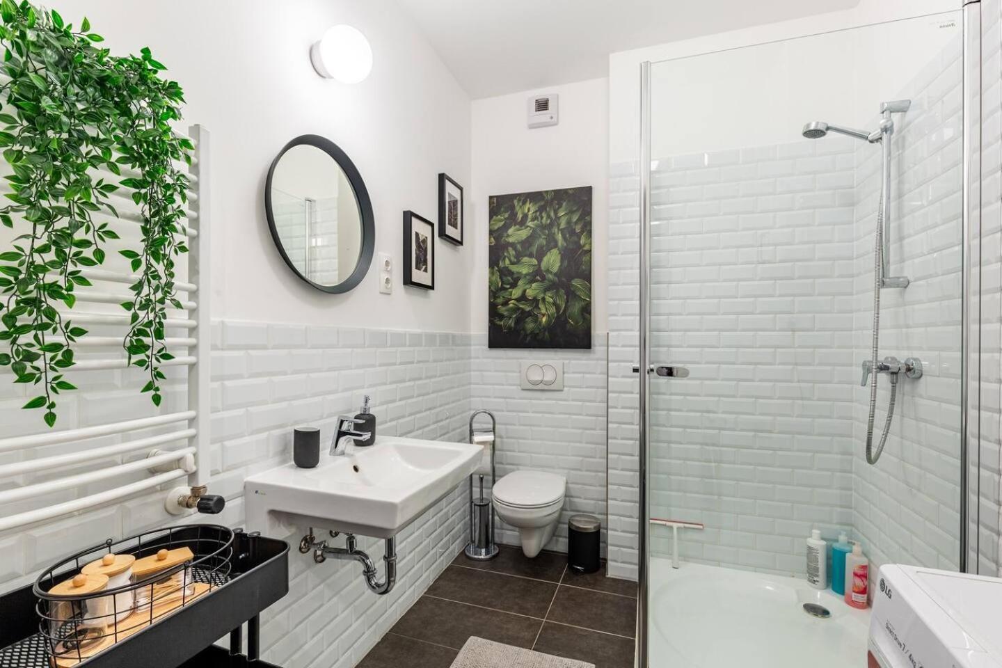 Stylish Oasis With Ac And Parking Apartman *