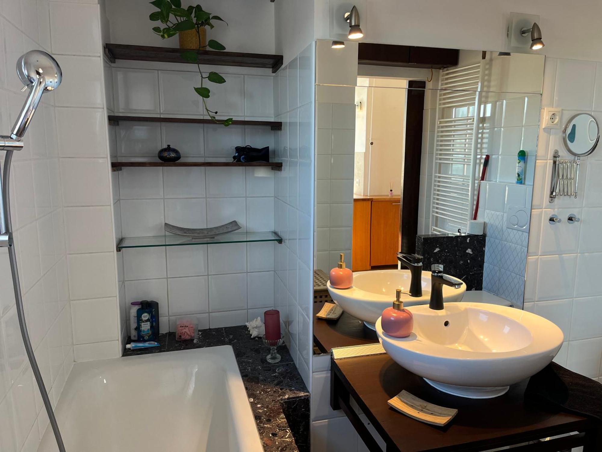 Apartamento Luxury Penthouse With Giga Terrace In Buda Center