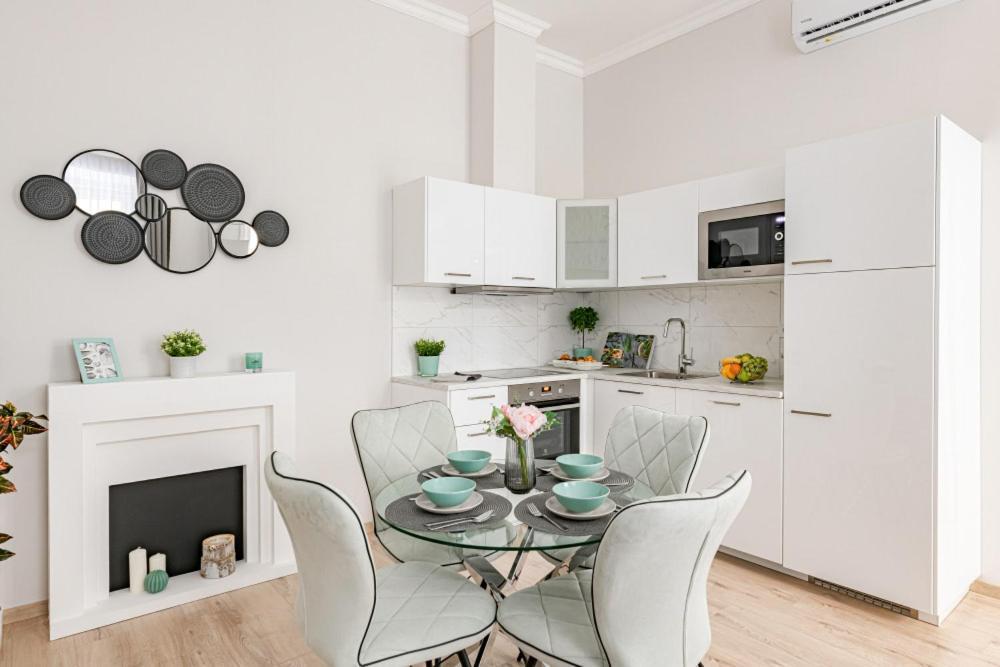 Apartment Dessewffy *