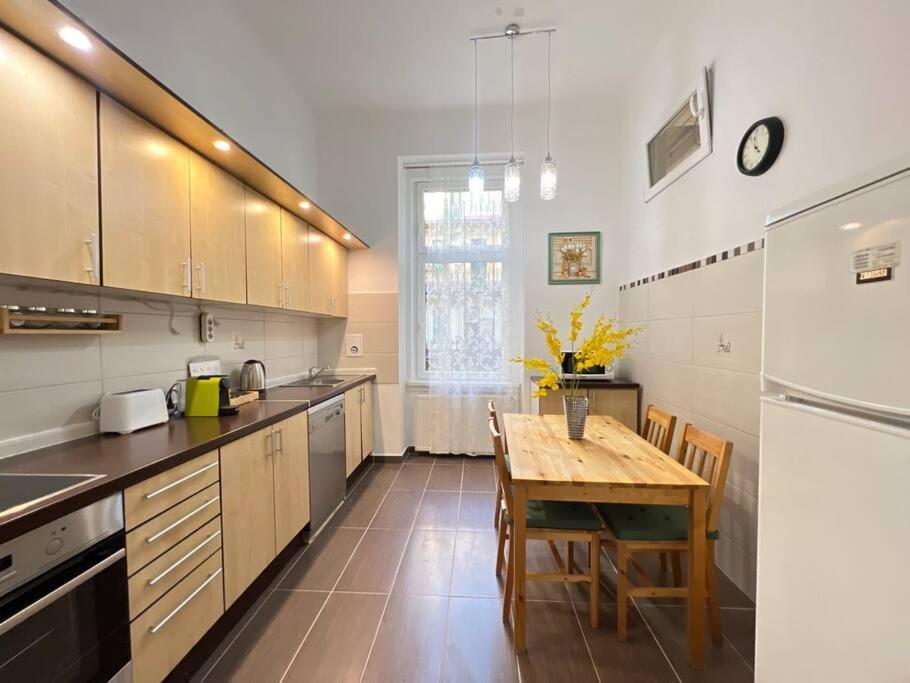 Apartament A Gem In The Heart Of