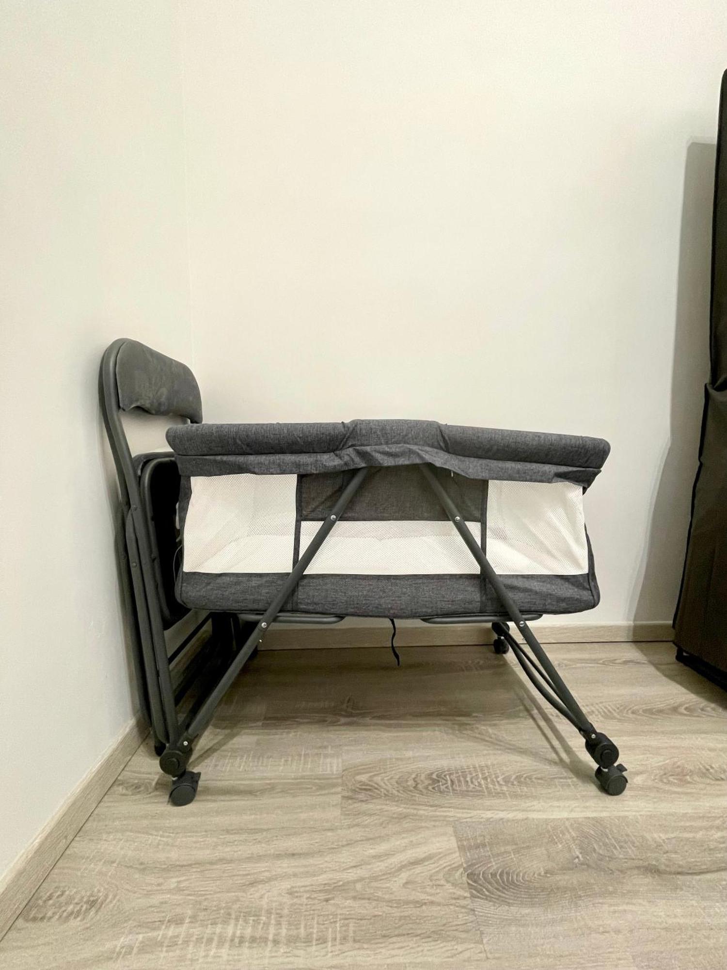 Smart Near The Westend City Center Apartmán *