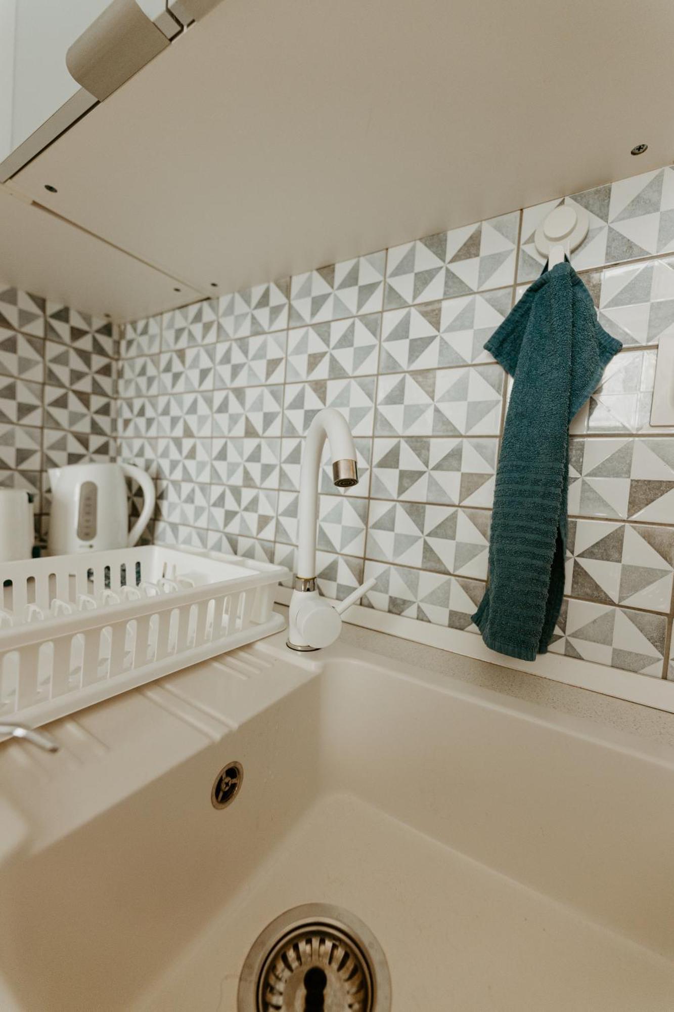 Margaret & Violet Apartments - Peaceful Stay Downtown Apartment *