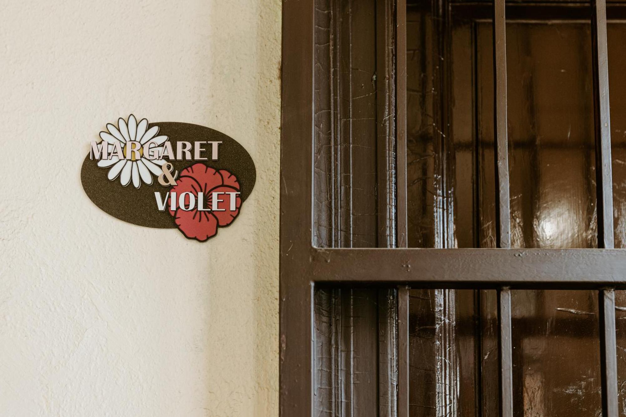 Margaret & Violet Apartments - Peaceful Stay Downtown Budapest