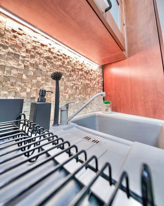 Apartamento One Bed At Location In