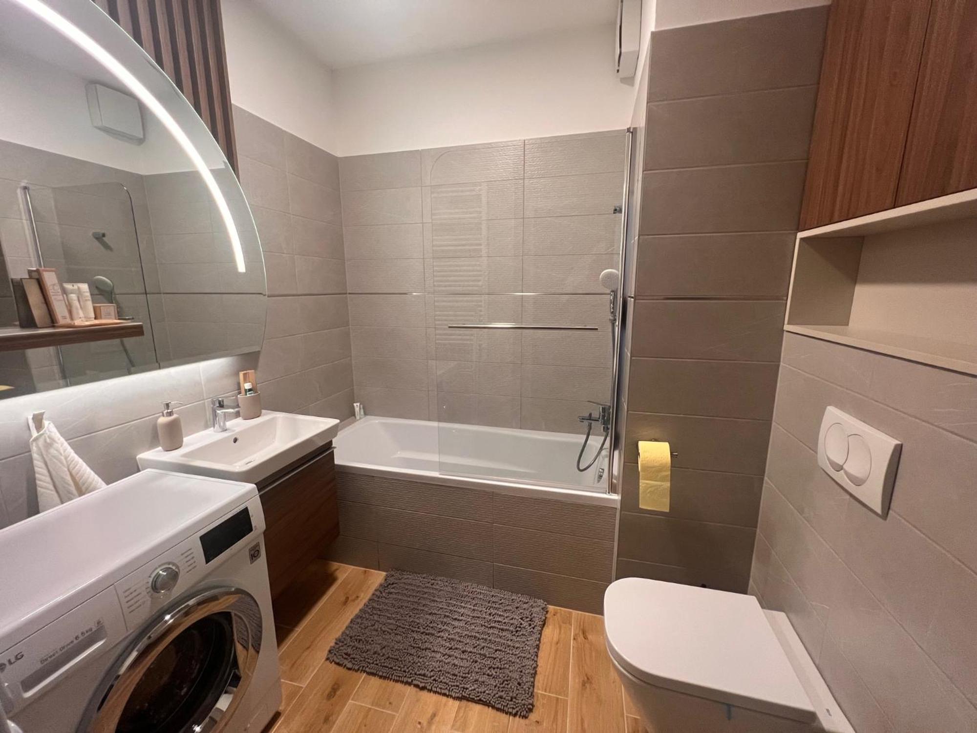 Karzo Lk 203 Apartman *