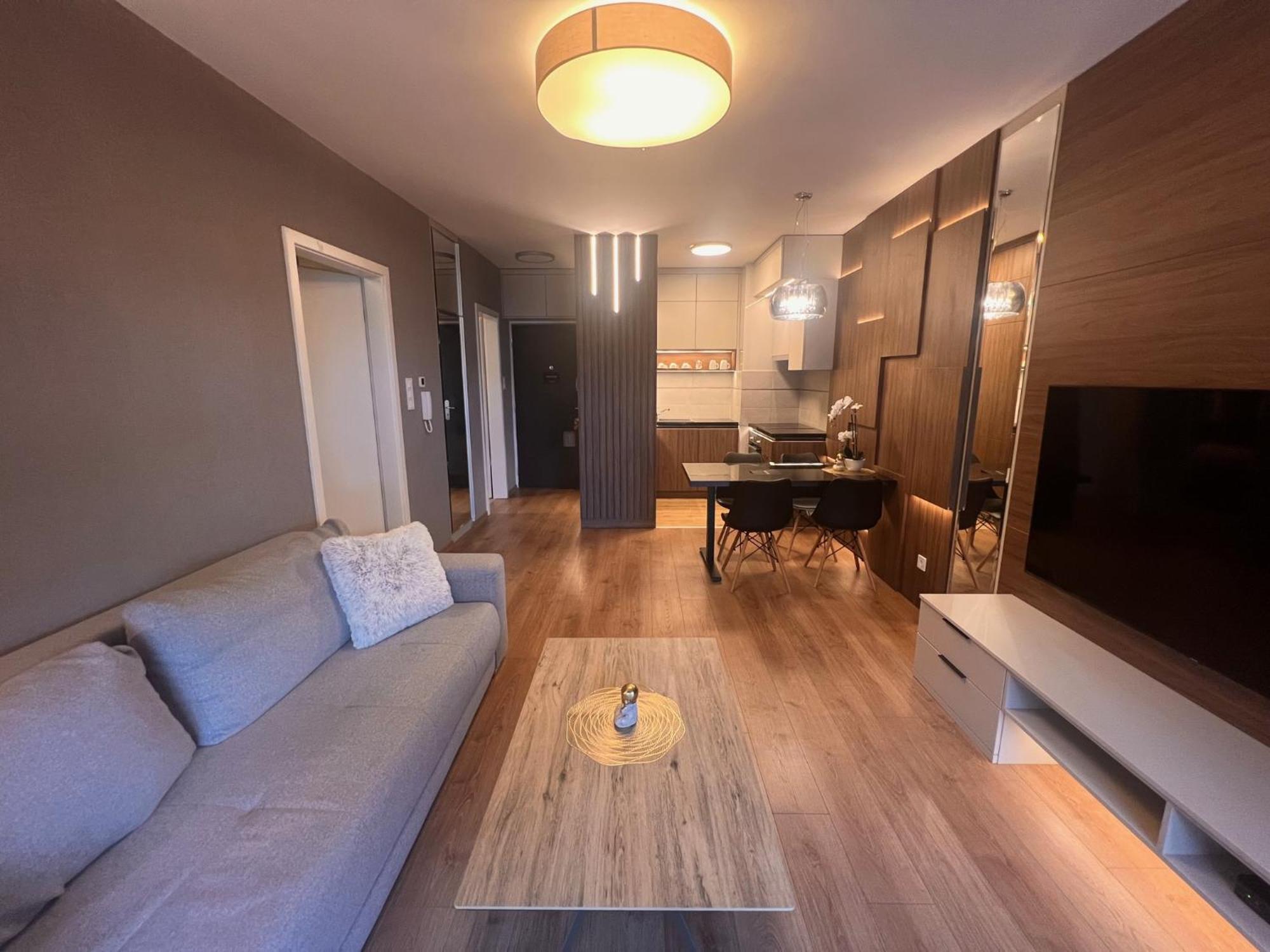 Apartman Karzo Lk 203