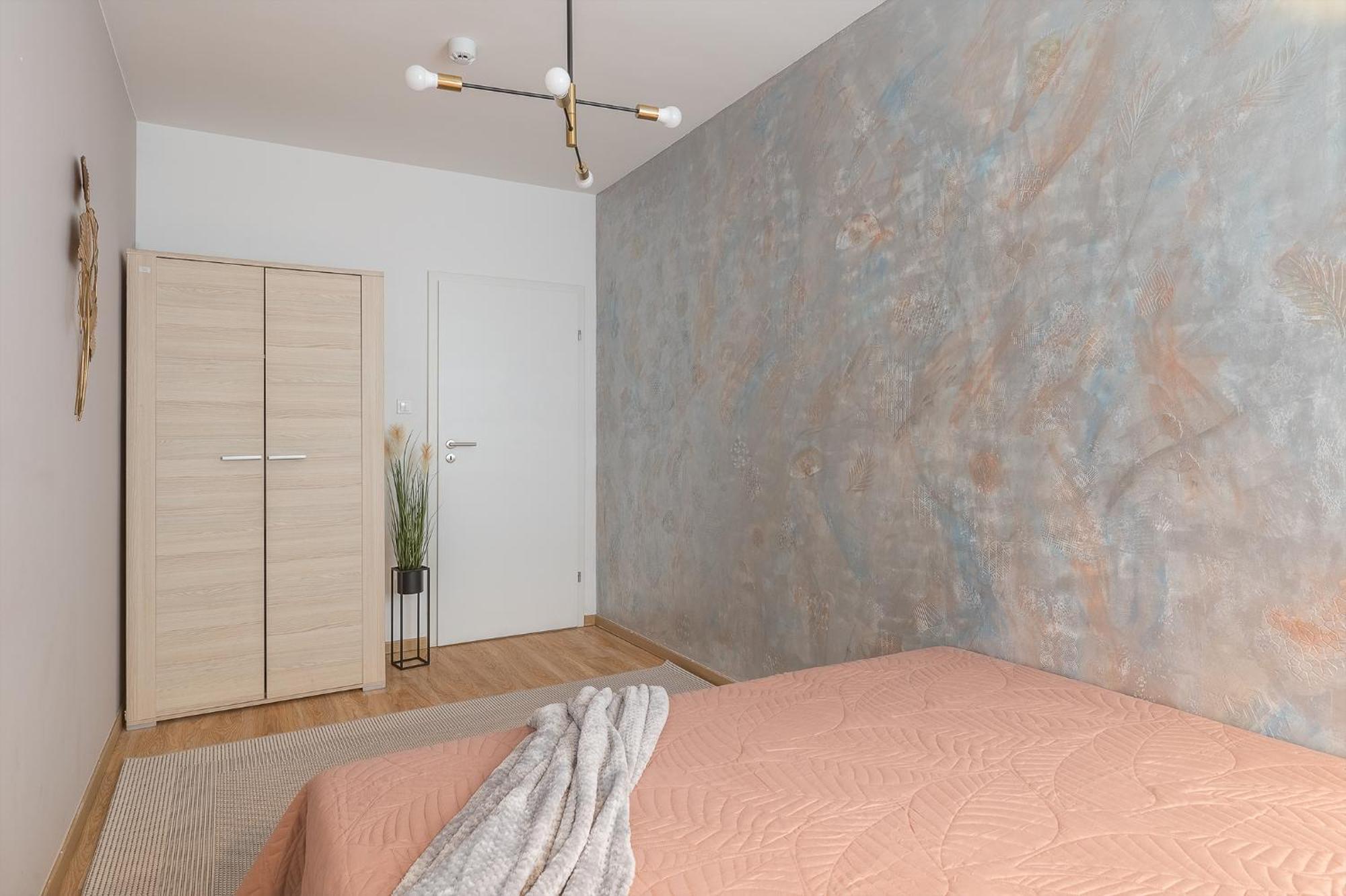 Two-bedrooms Cbd Bp *