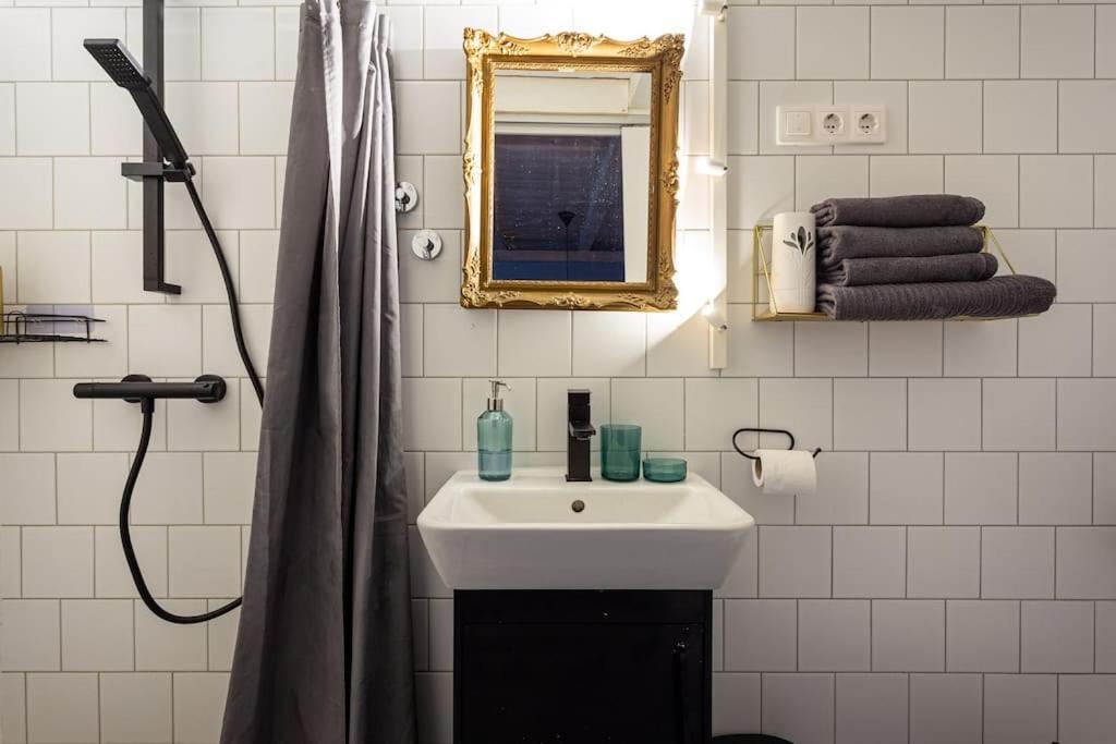 Bohemian Corner In Center Apartament *