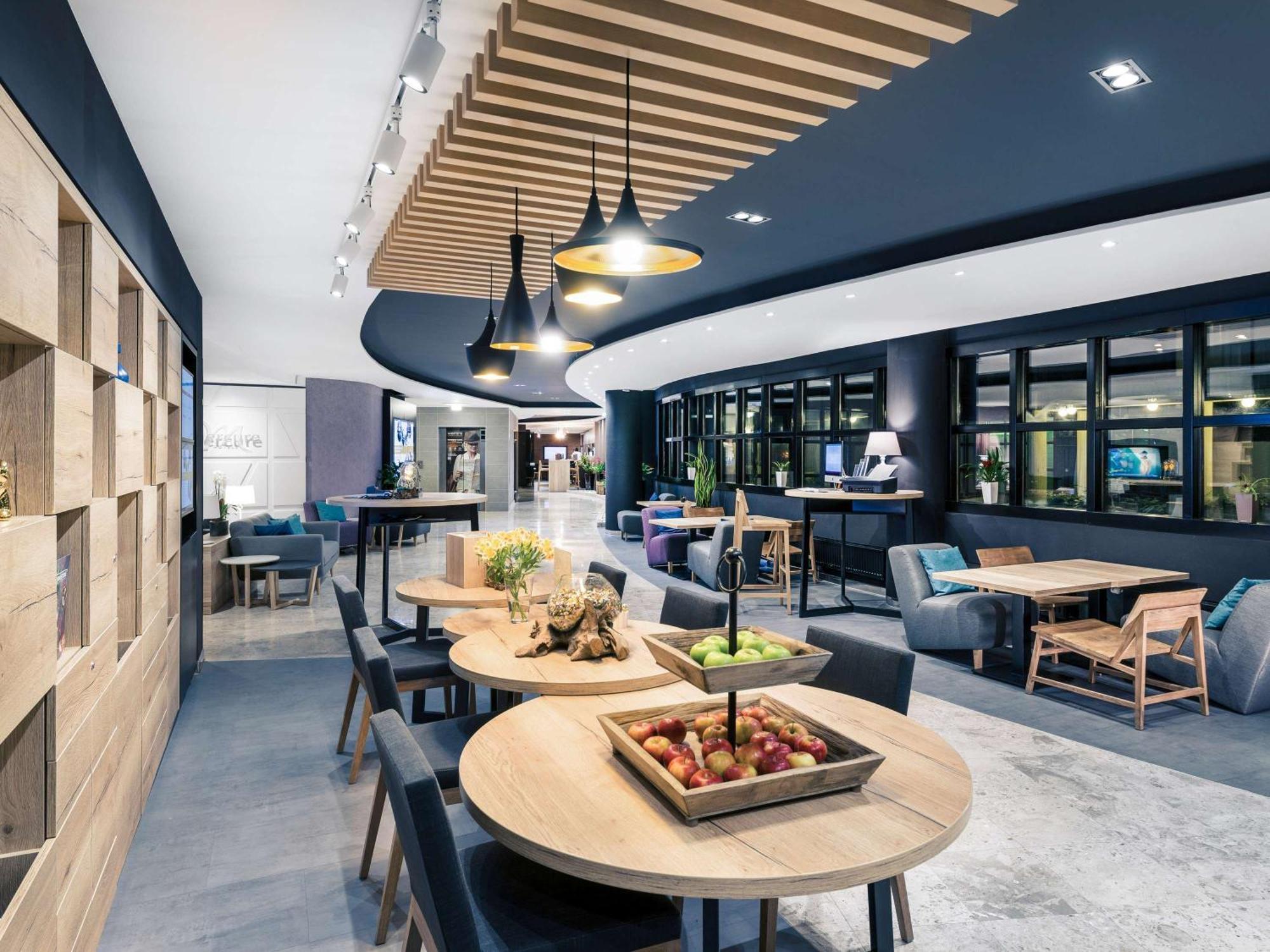 Mercure Center