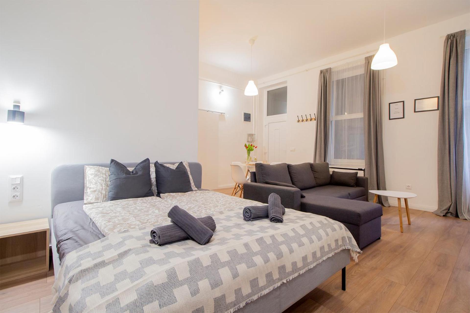 Dob-lak With Free Private Parking Budapest