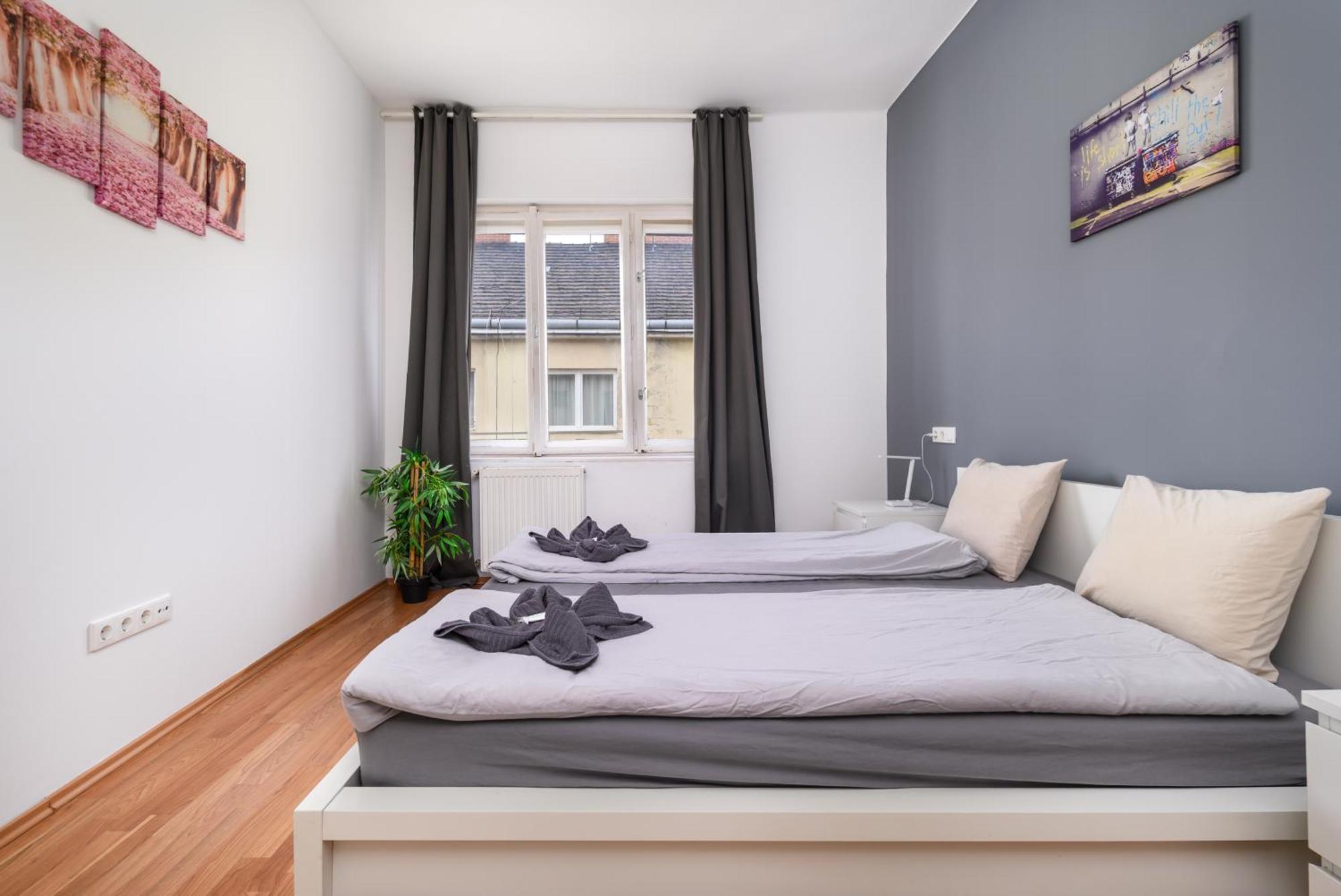Fovam In Hear Of The Apartman *