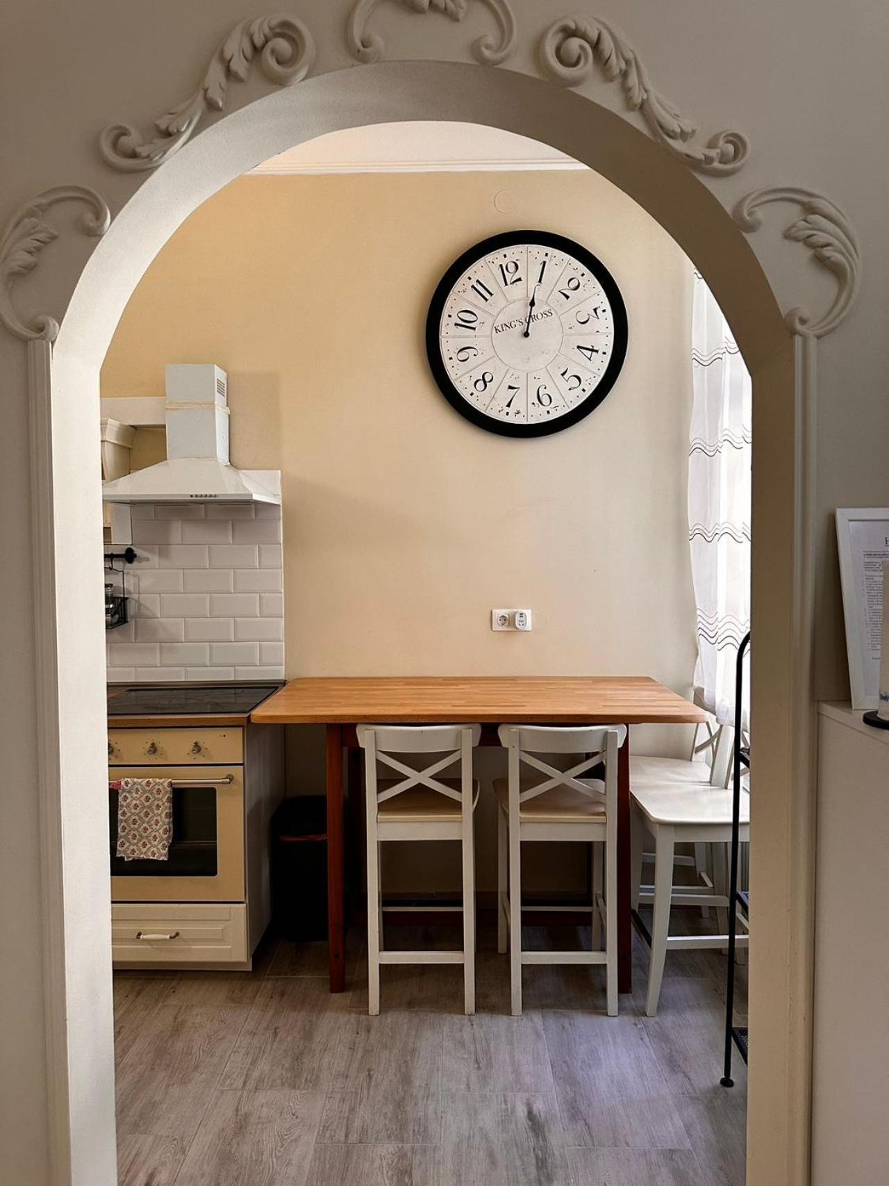 Spacious And Stylish Jokai Boedapest