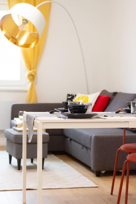 Apartment Marvany Deluxe Apartman On The Elit Buda Side By Newave