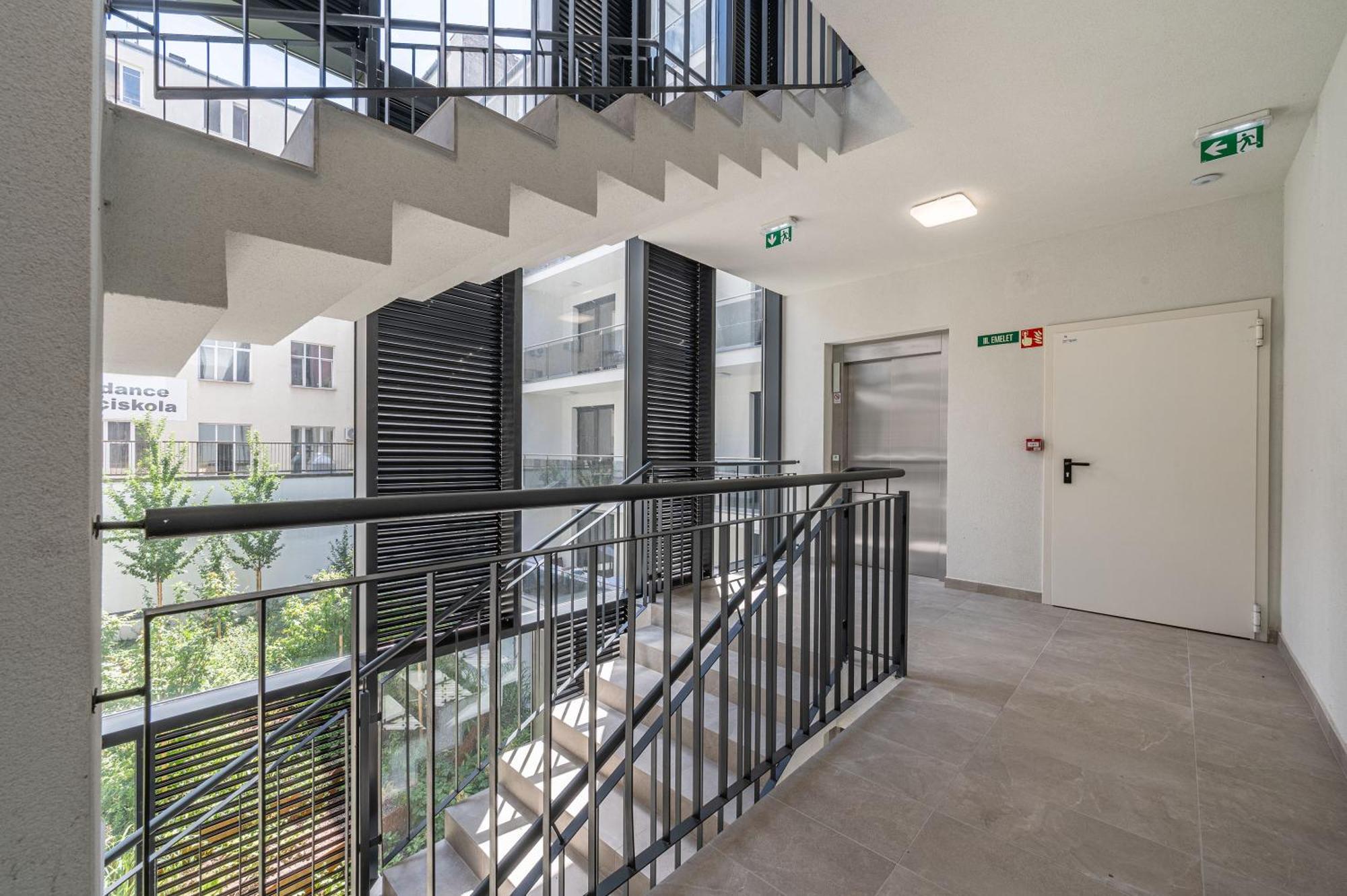 Csengery Apartamento *