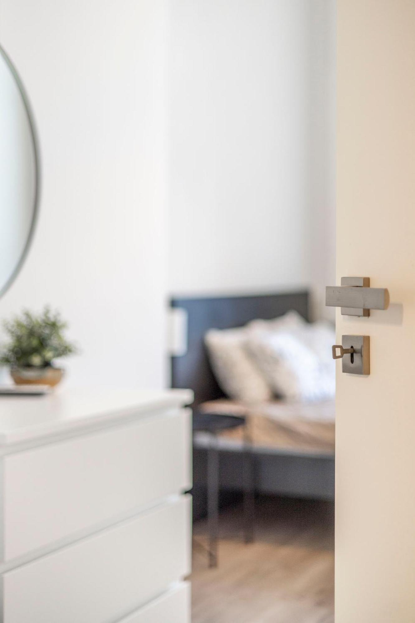 Spacious Cozy With 4bedroom In The Heart Of Bp *