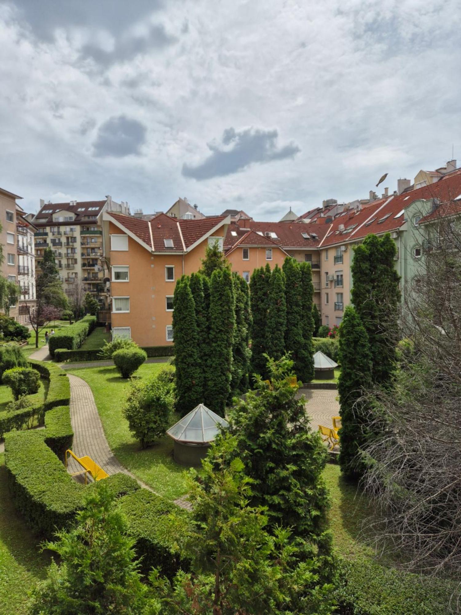T13 Two-bedroom * Budapest