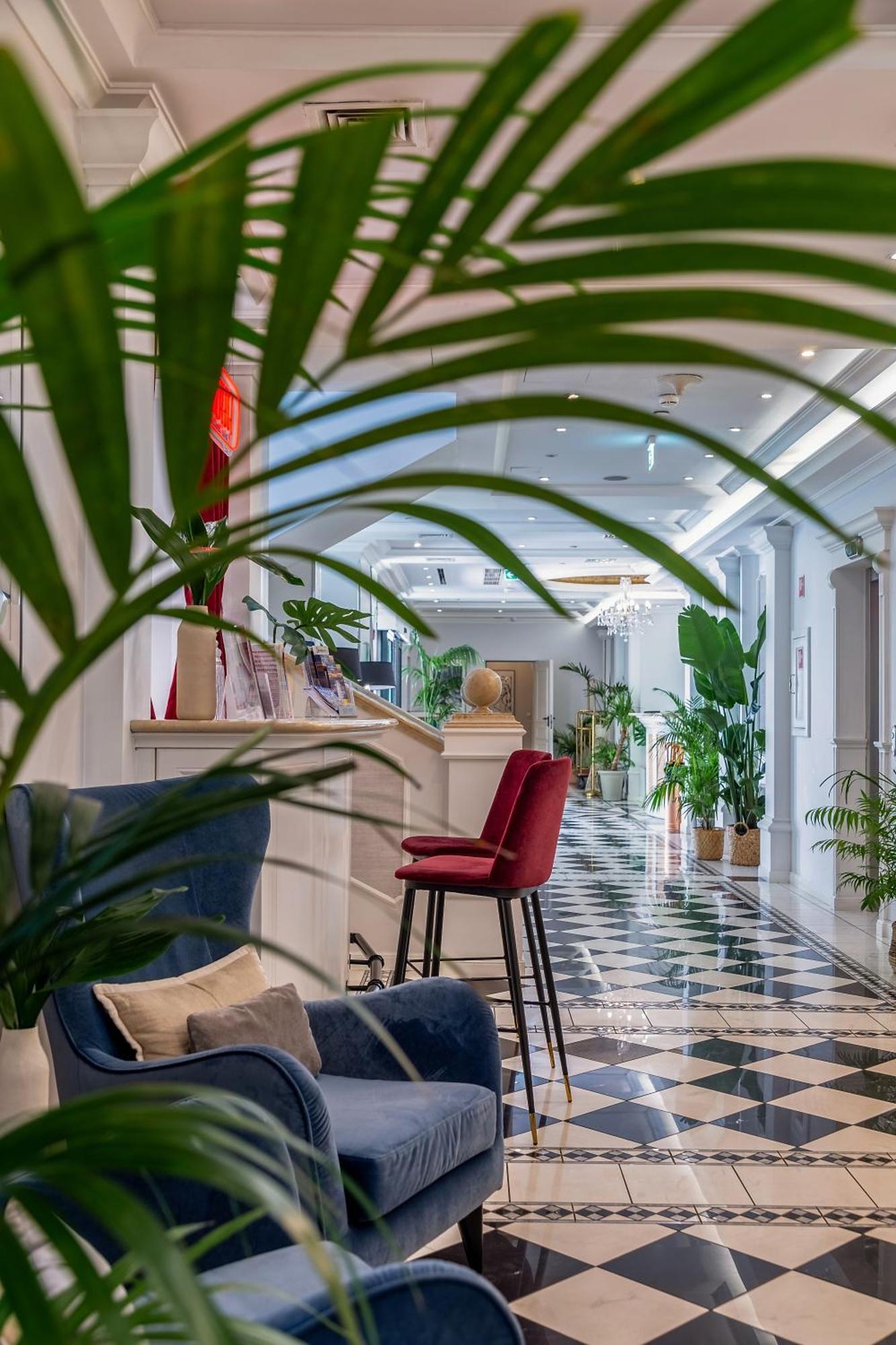 Queen's Court & Hotel Budapeszt