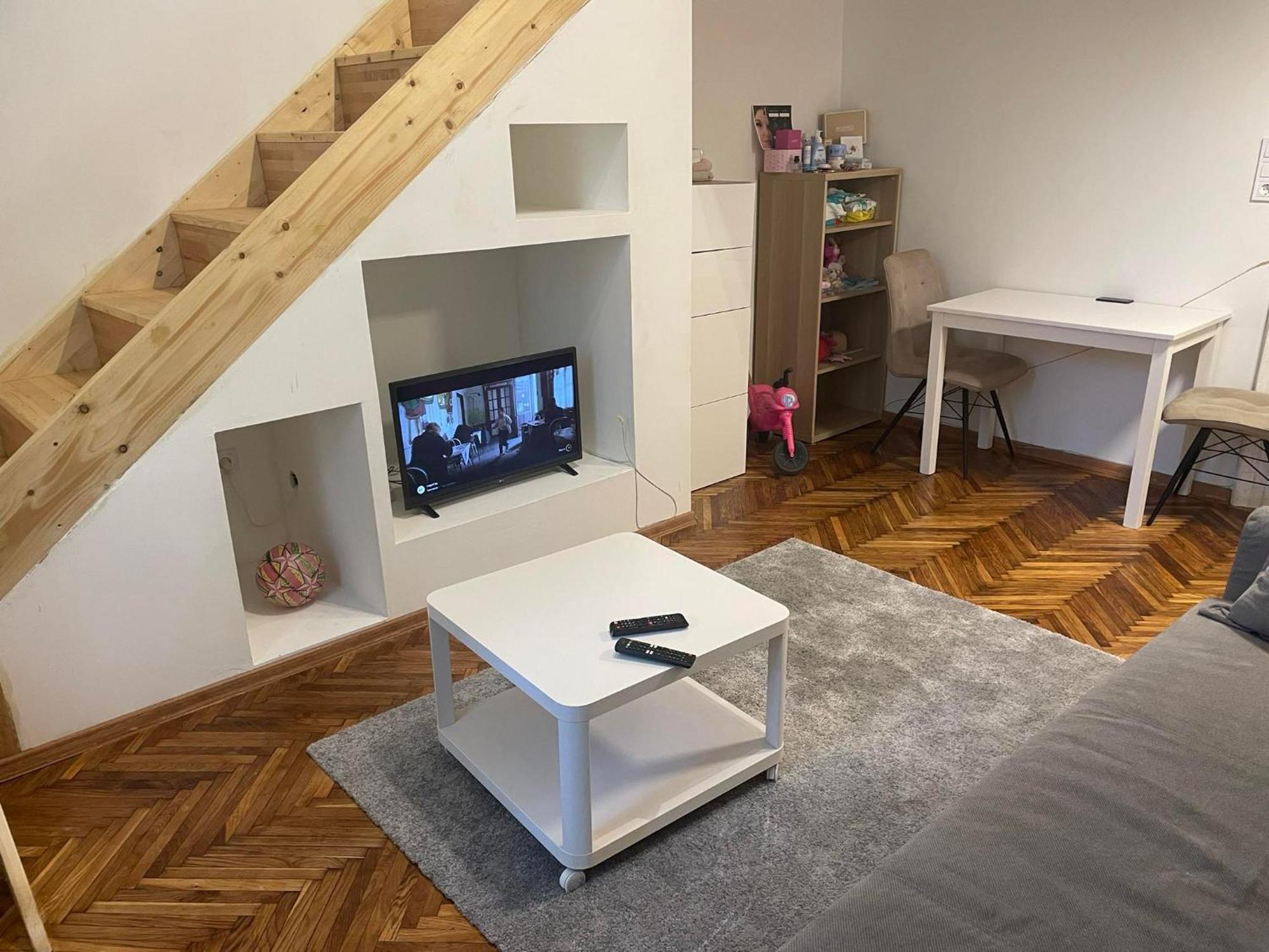 Gogolove Cozy Apartamento *