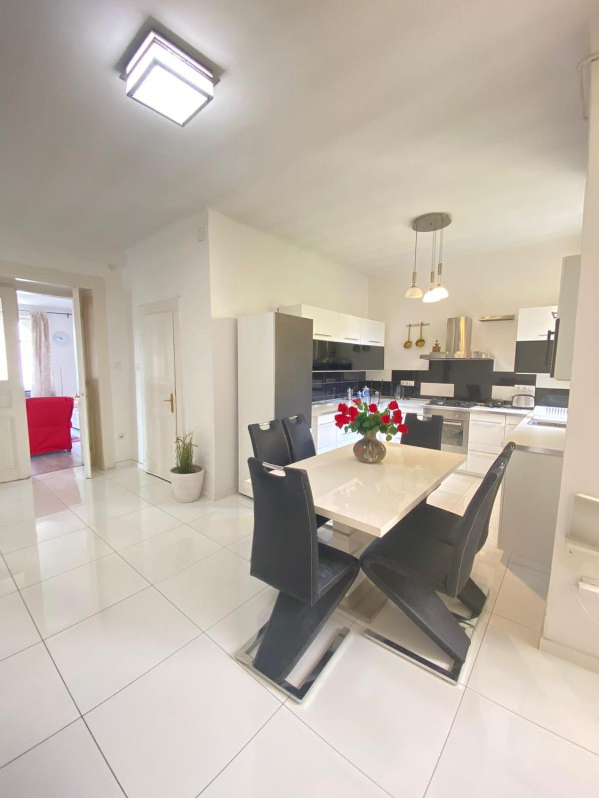 Penthouse In The Castle Apartman *