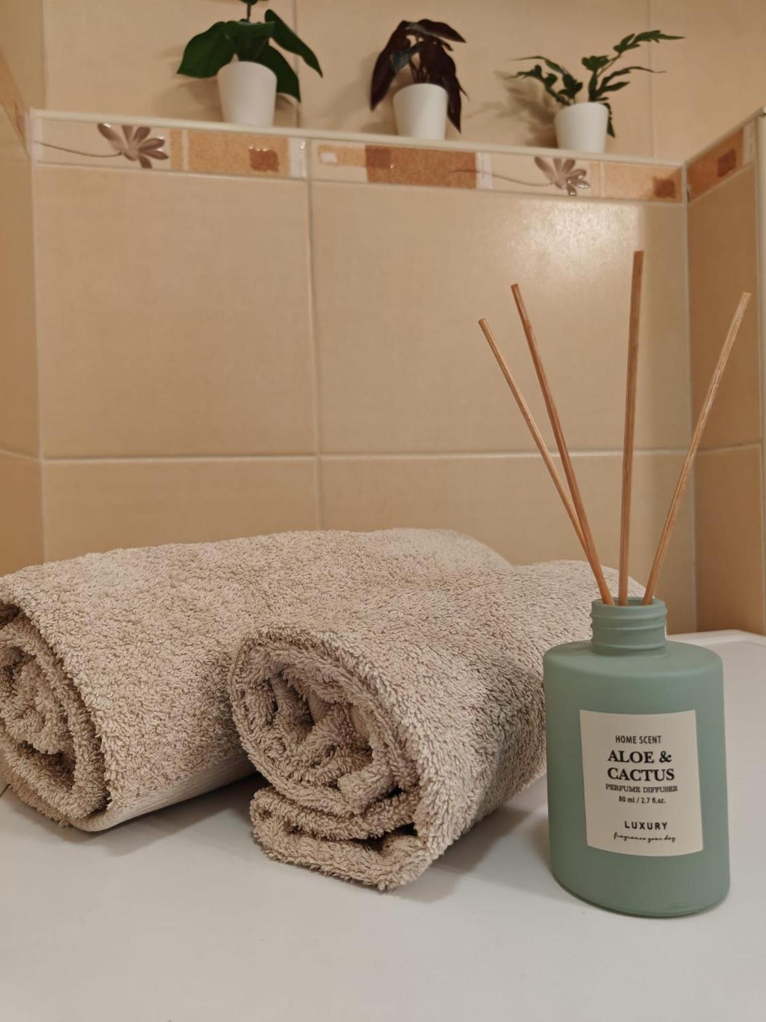 Apartamento - Free Garage, Ac, Wi-fi, Balcony, Electric Blinds