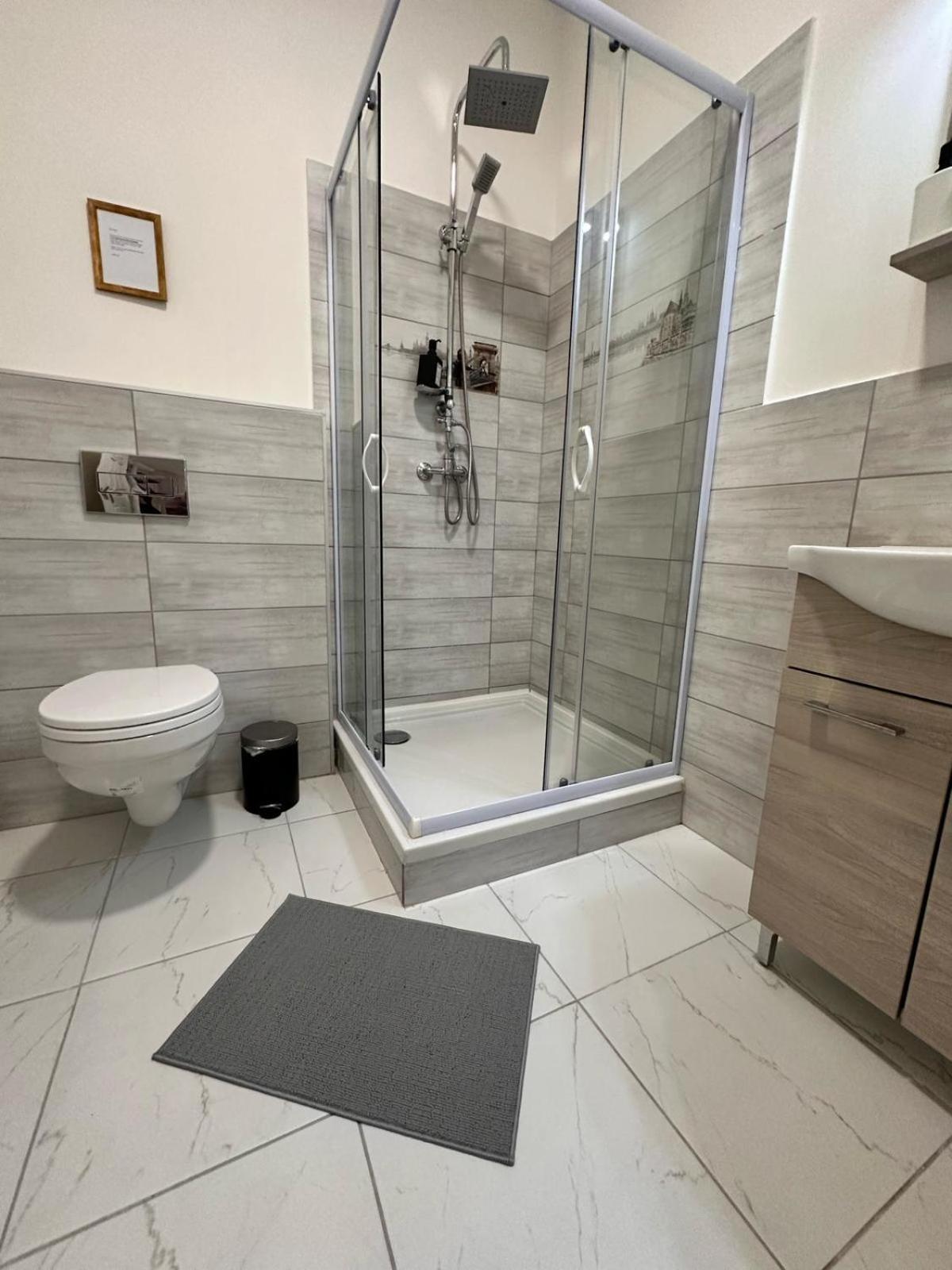 Downtown Sunrise Apartman