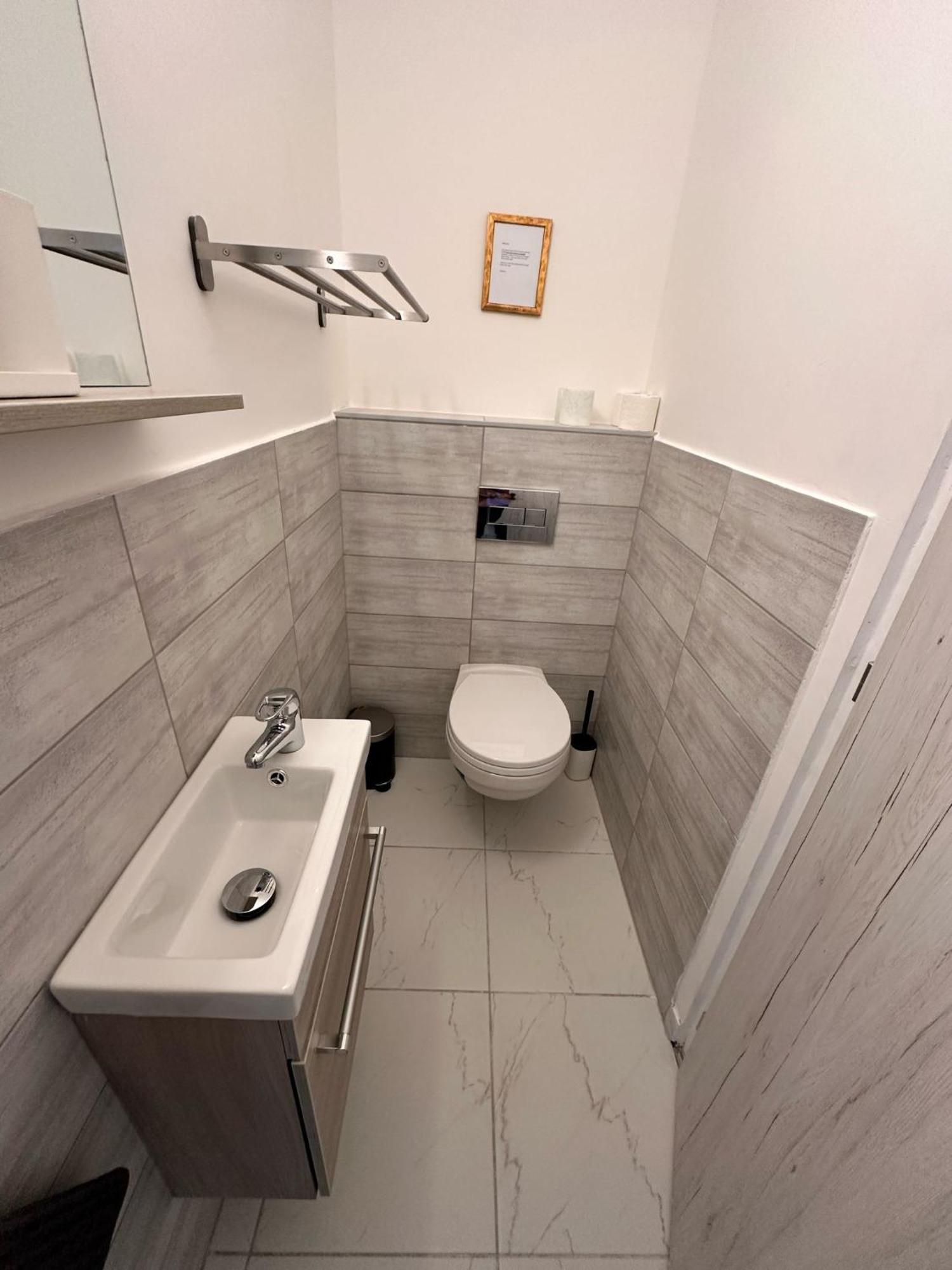 Downtown Sunrise Apartman *