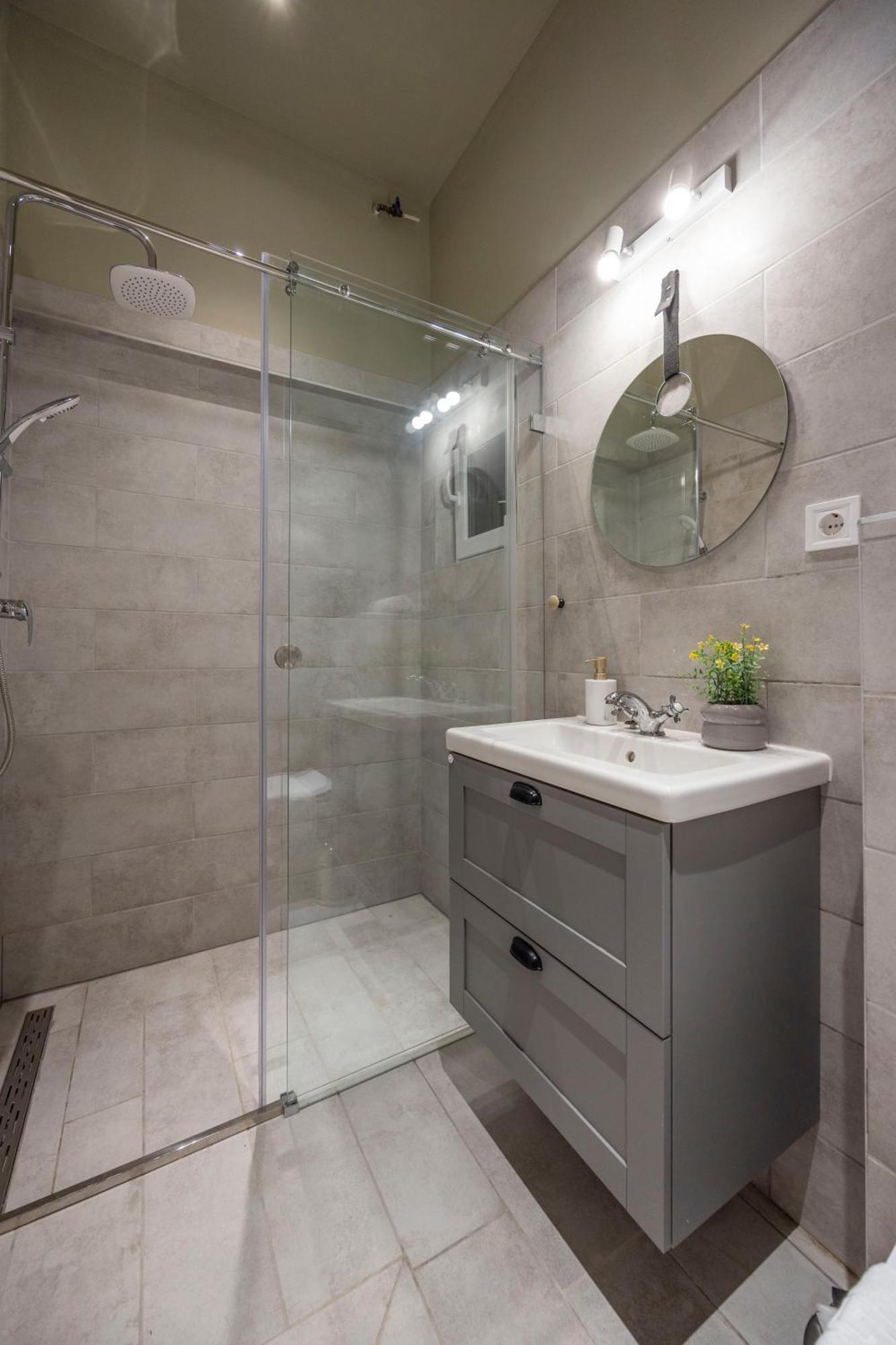 Charming Art Deco Style In The Heart Of Lejlighed *