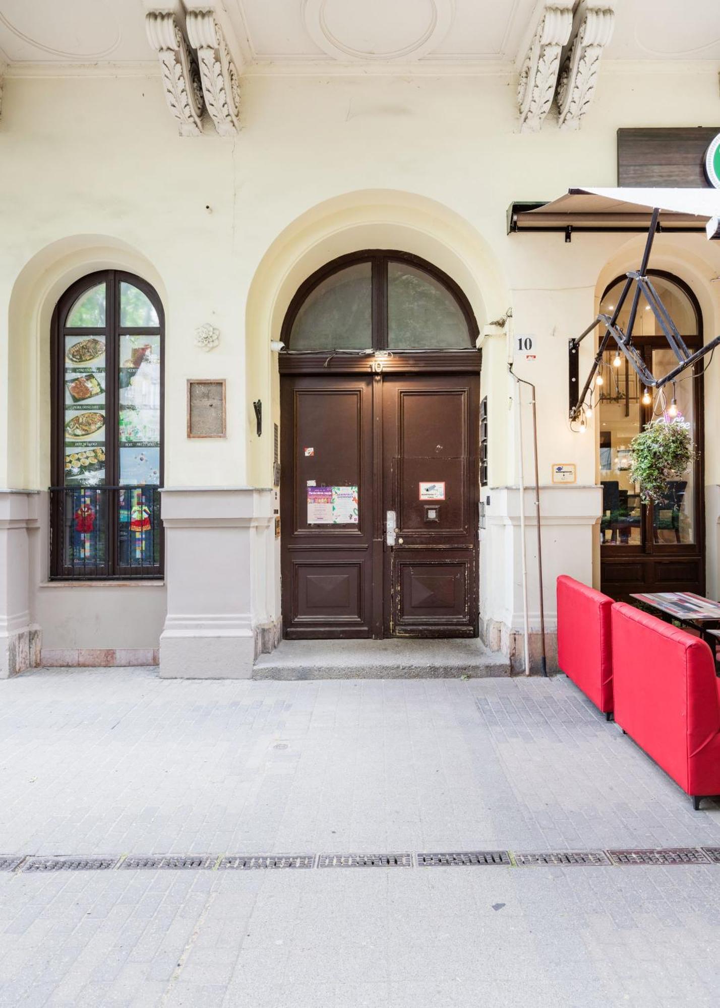 Serene And Spacious In The Centre Lägenhet Budapest