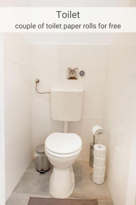 Appartamento Live Like A Local In An Old Historic House Budapest