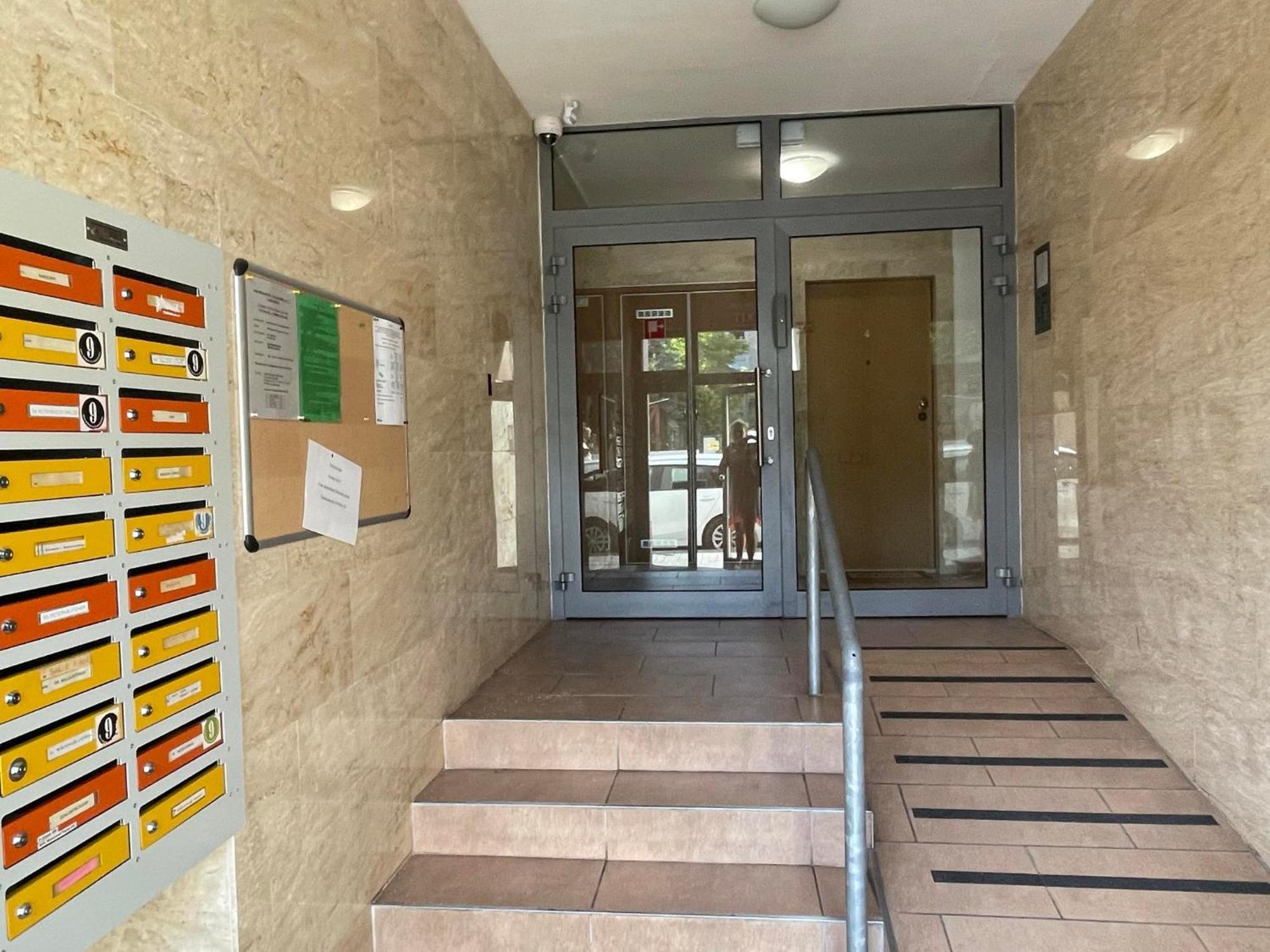 Apartamento - Free Garage, Ac, Wi-fi, Balcony, Electric Blinds Budapest