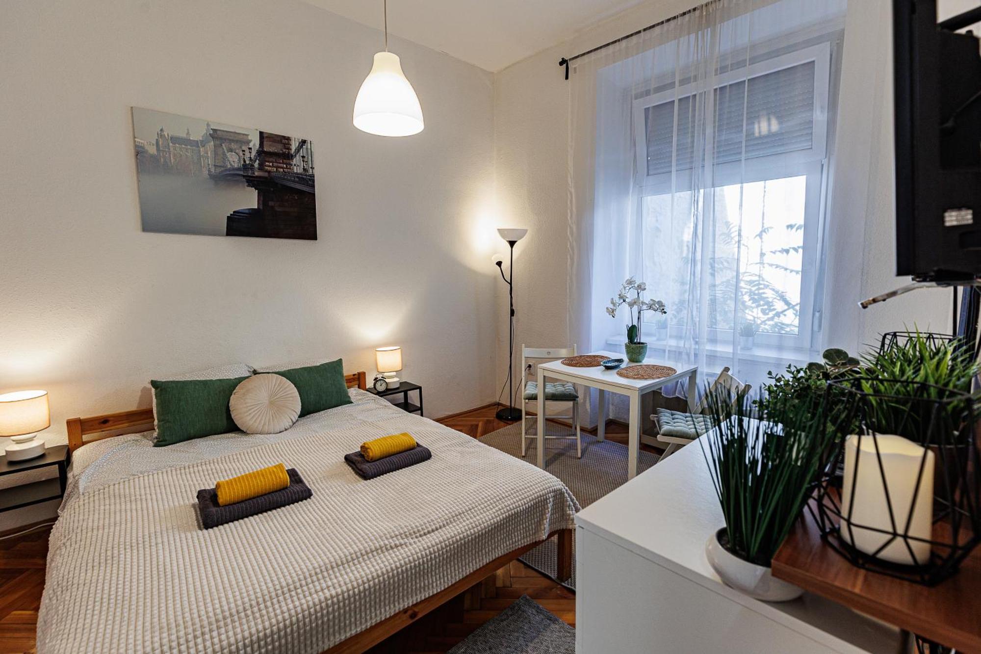Apartment Beat Of The - Cozy Downtown *