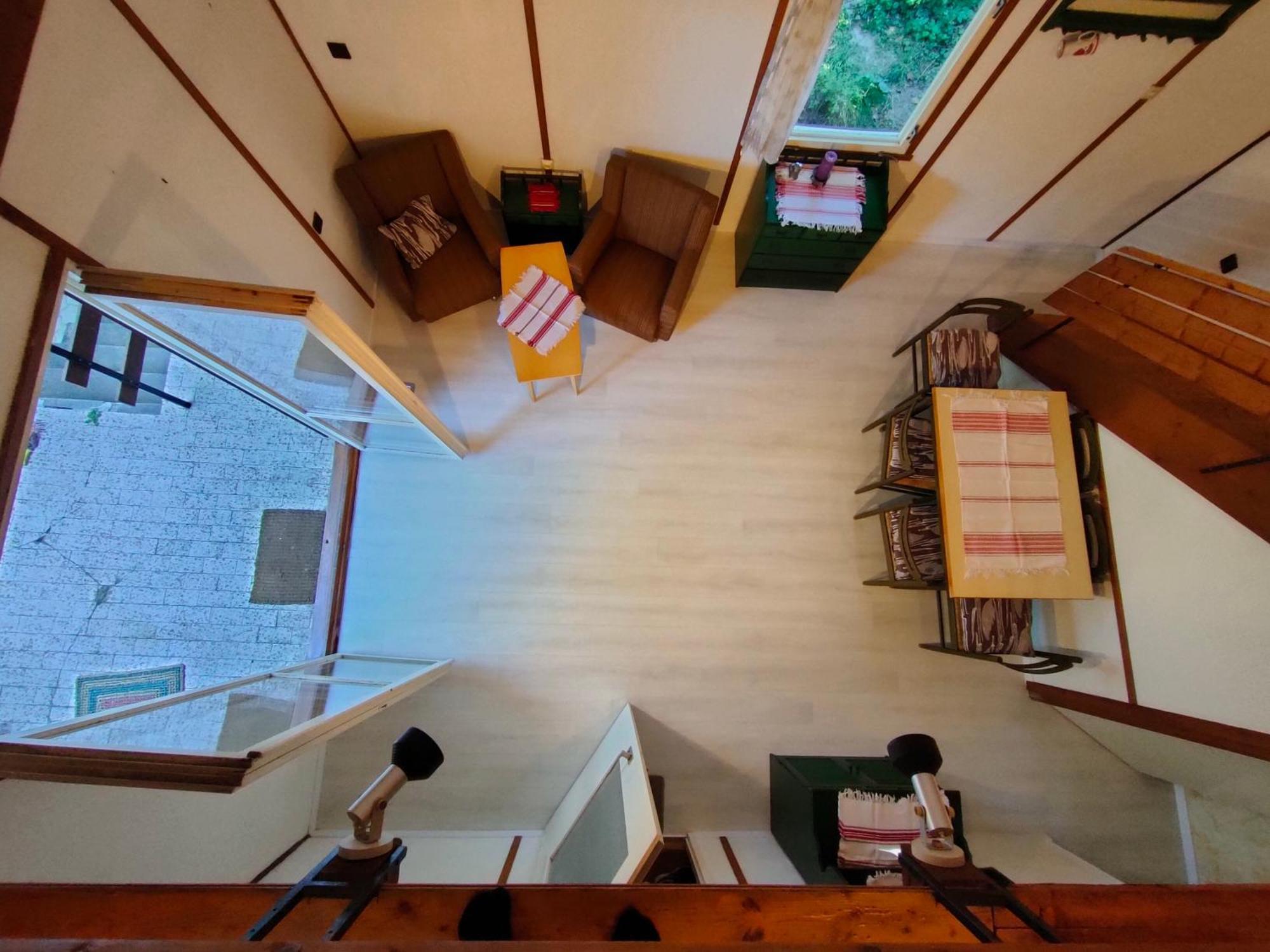 Dual-level Cityside Mansion Casa vacanze