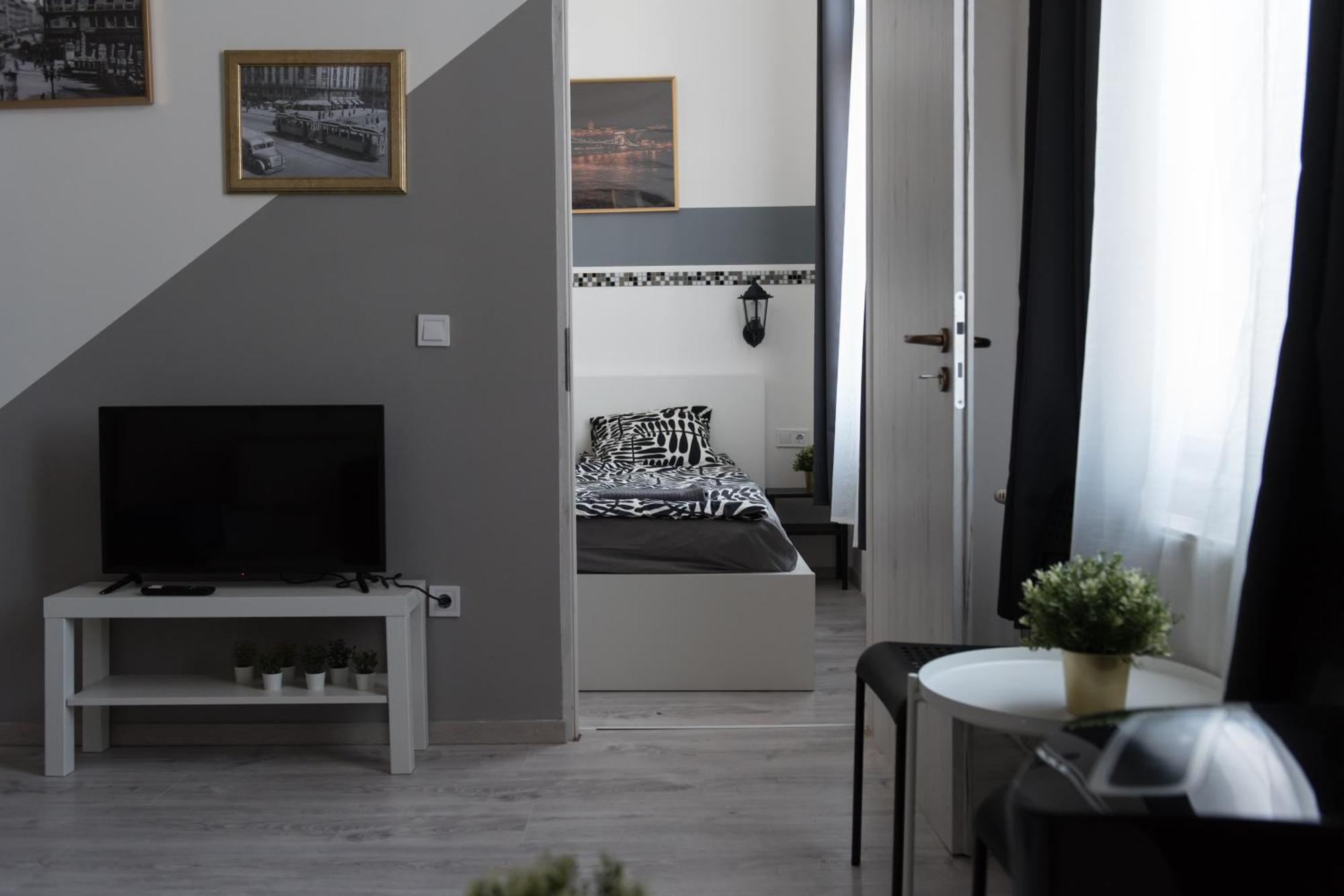 Downtown Sunrise Apartman *