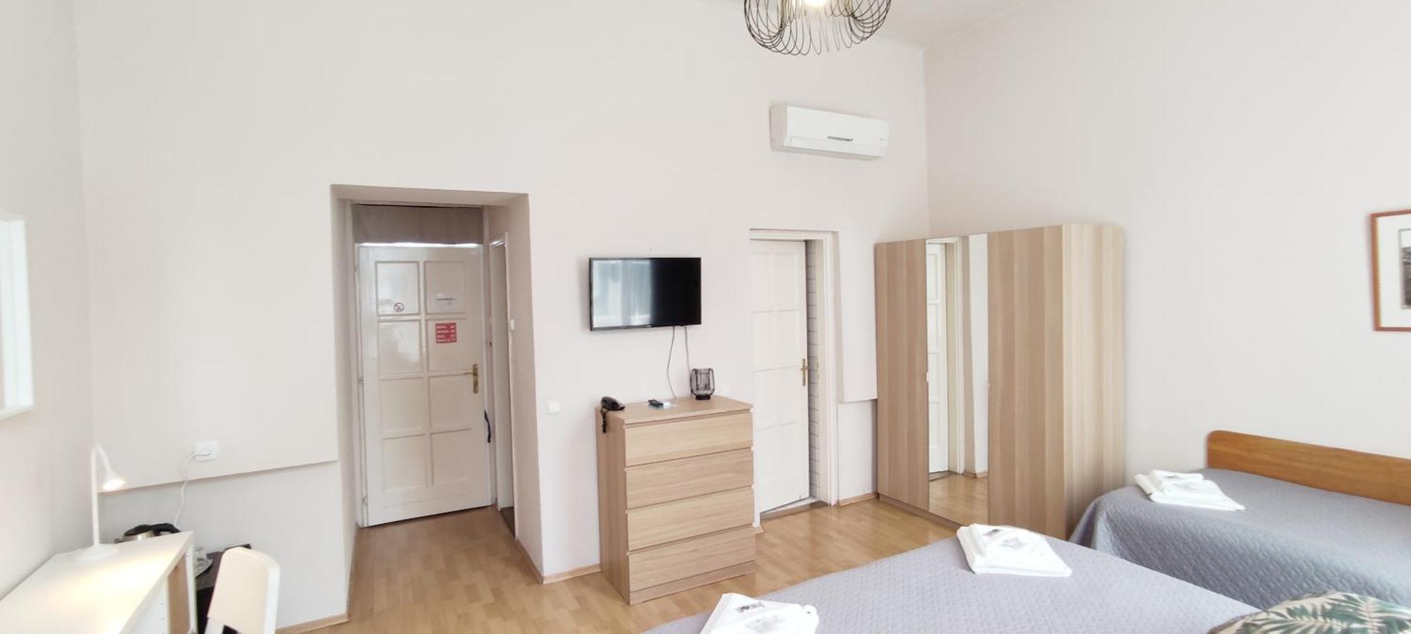 Hotel Csaszar 3*