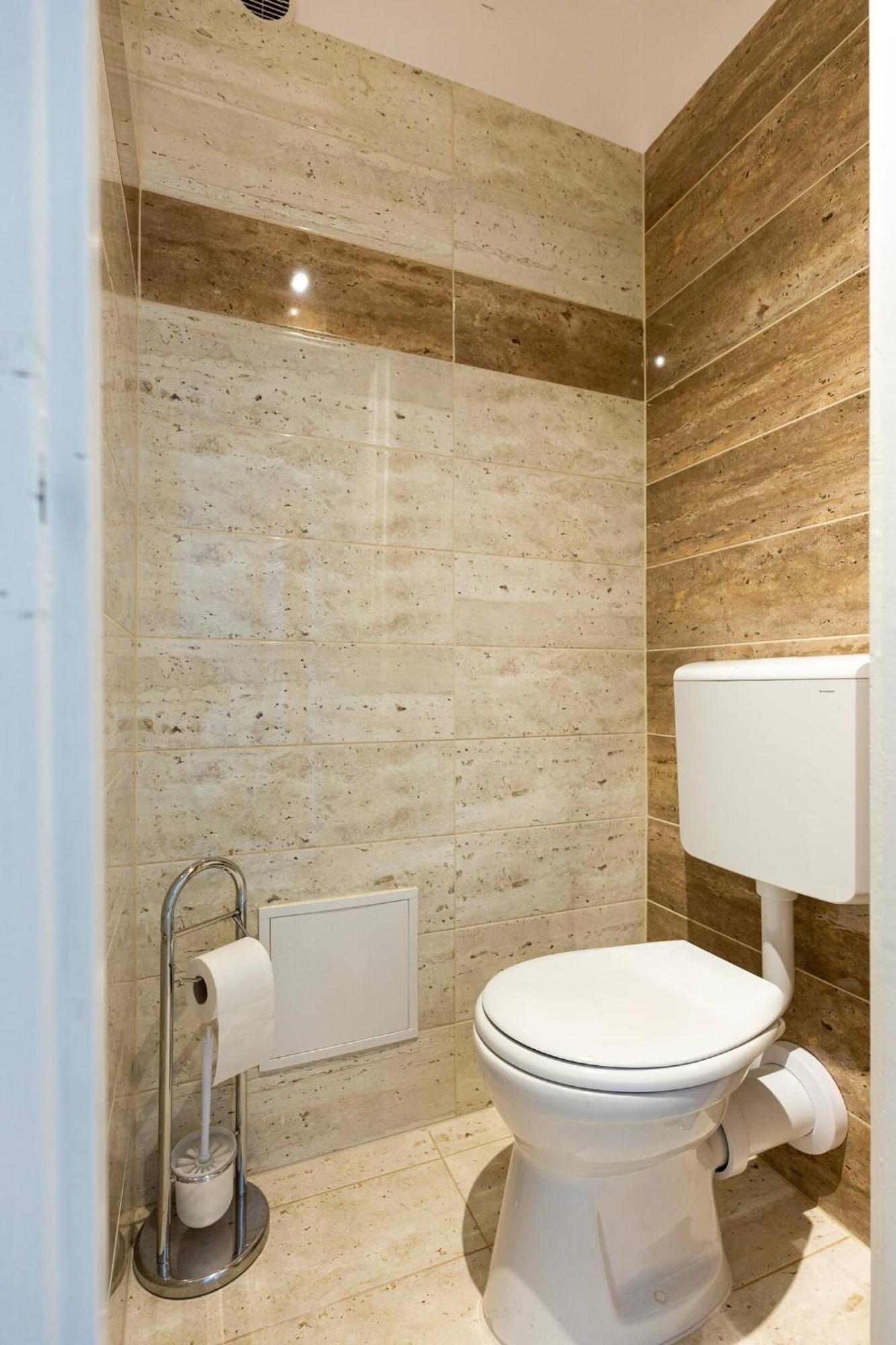 Flat White Apartman