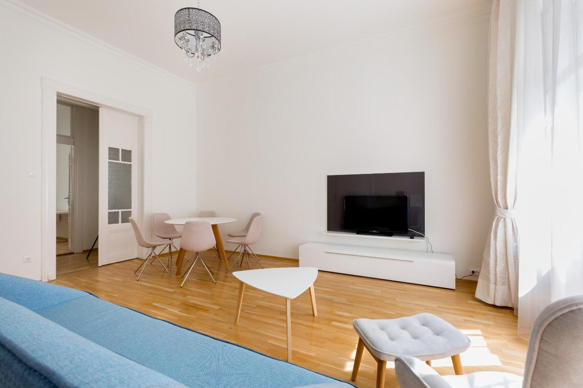 - Michaelides Vienna Street Residences Apartamento