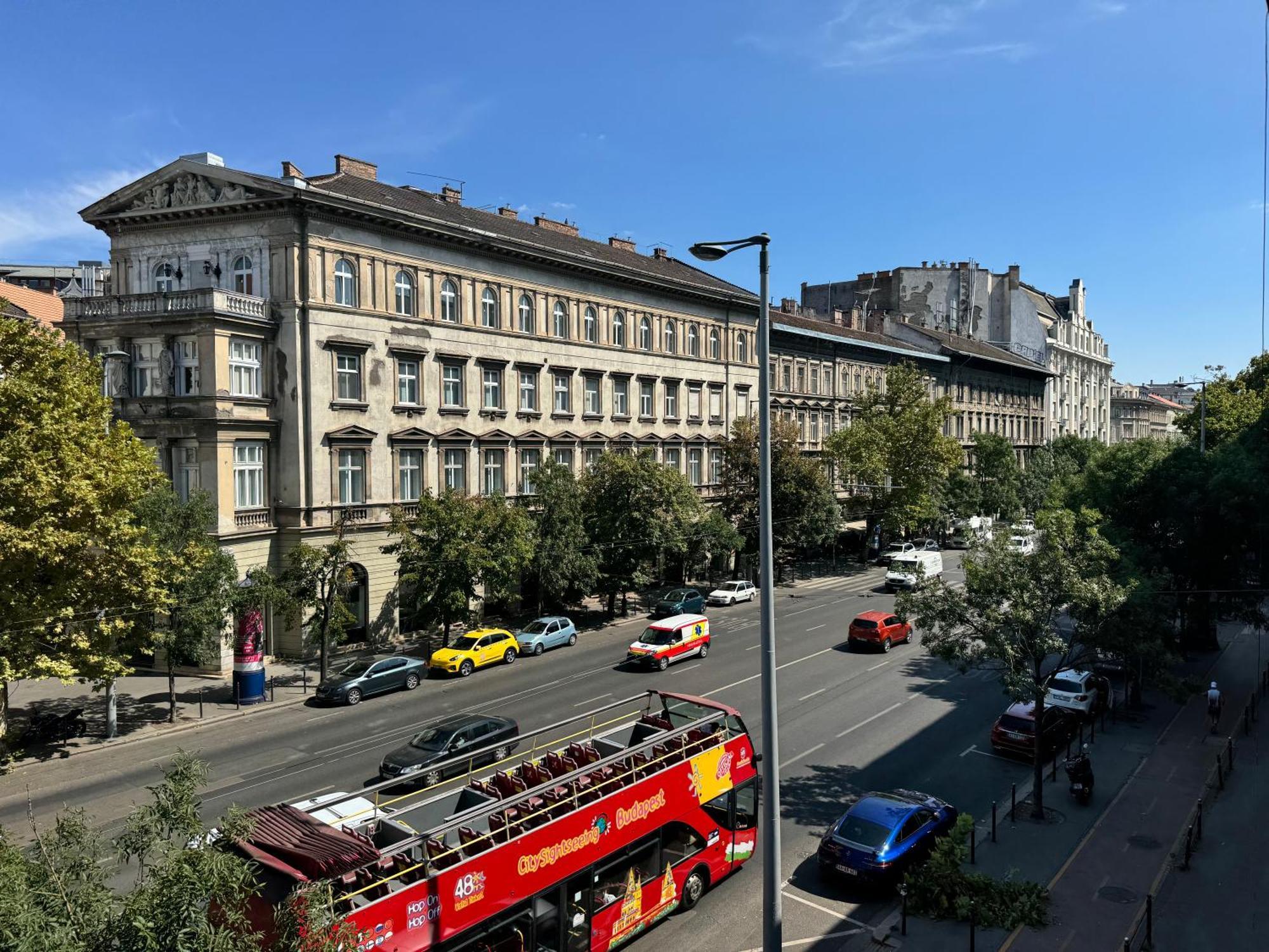 Deluxe 4bedrm In The Heart Of Budapest