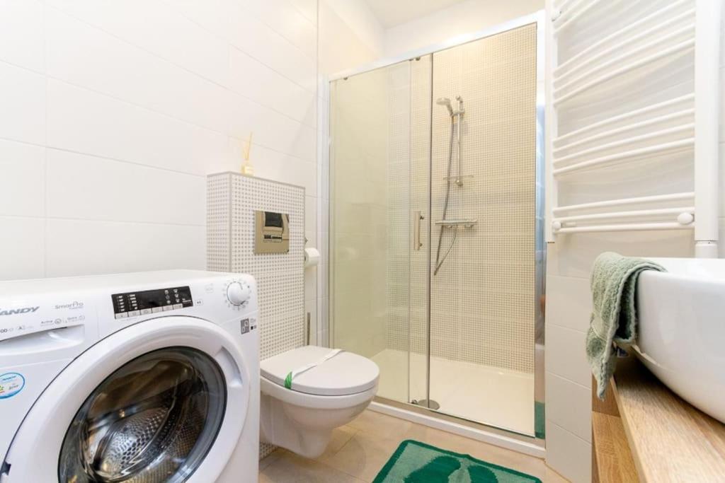 Historic Charm On Dohany Street By Newave Appartement *