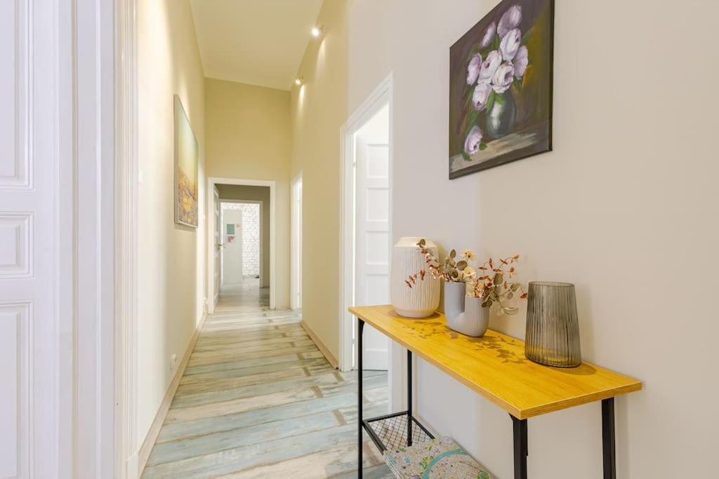 Apartamento Spacious For Group In Centre *